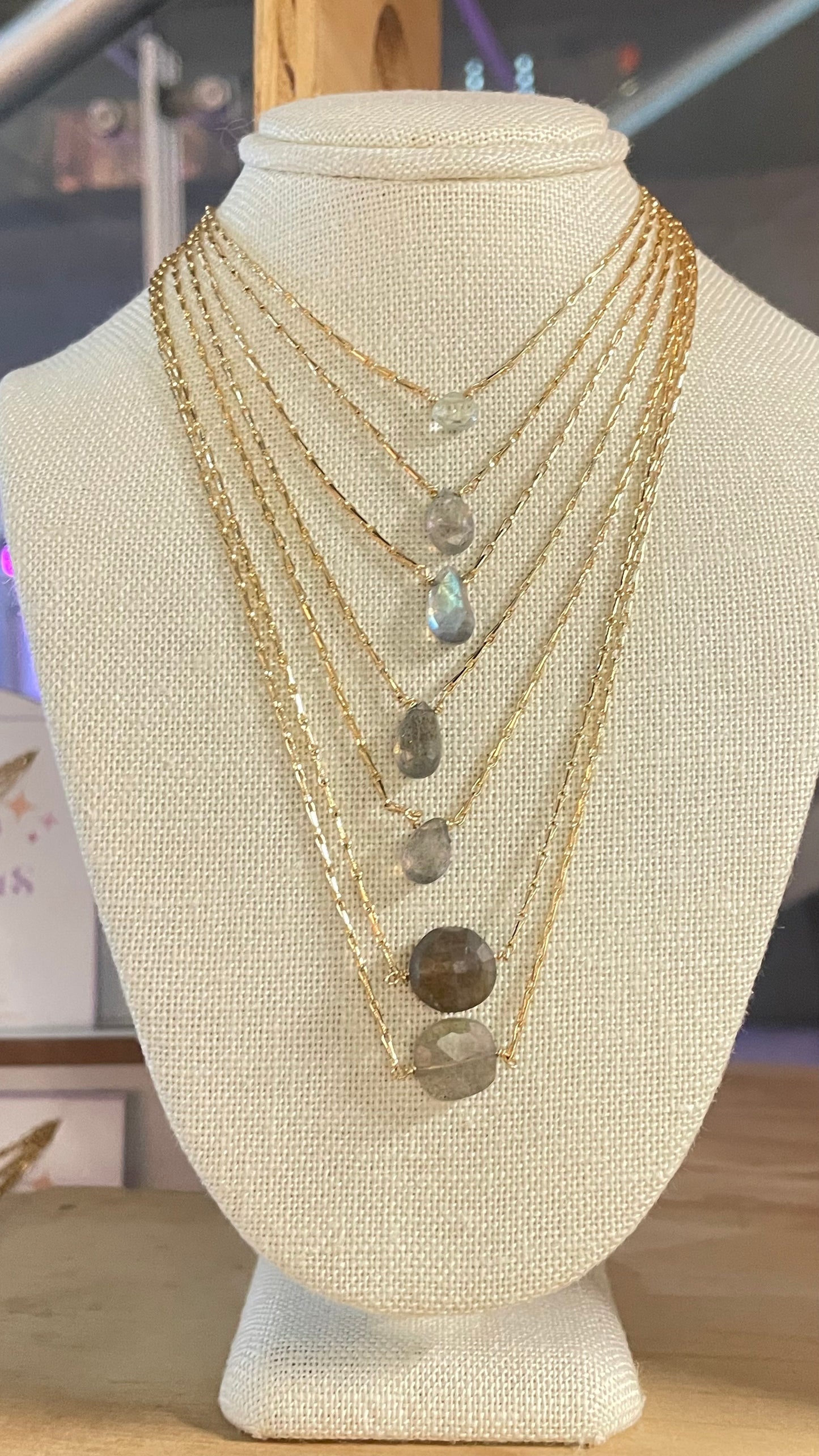 Collar Shine : Vermarina, Labradorita- Bazar