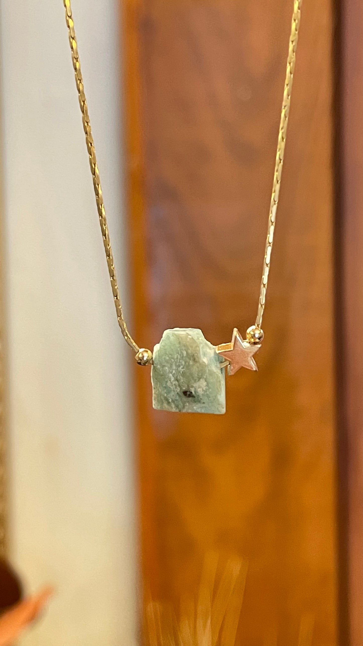 Collar Brillitos de Universo - Mineral y Estrella✨