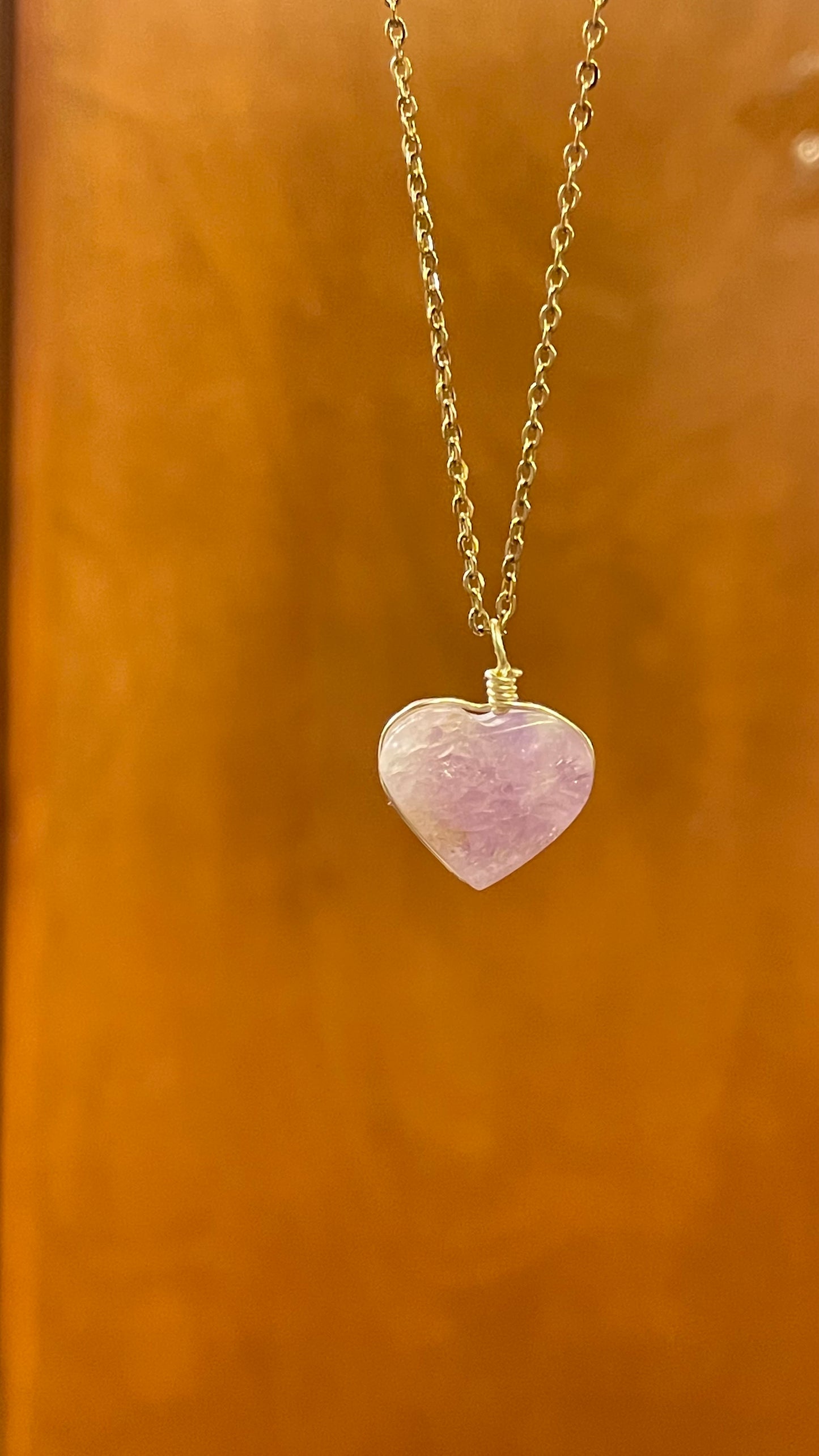 Collar Corazón Ranurado de Amatista
