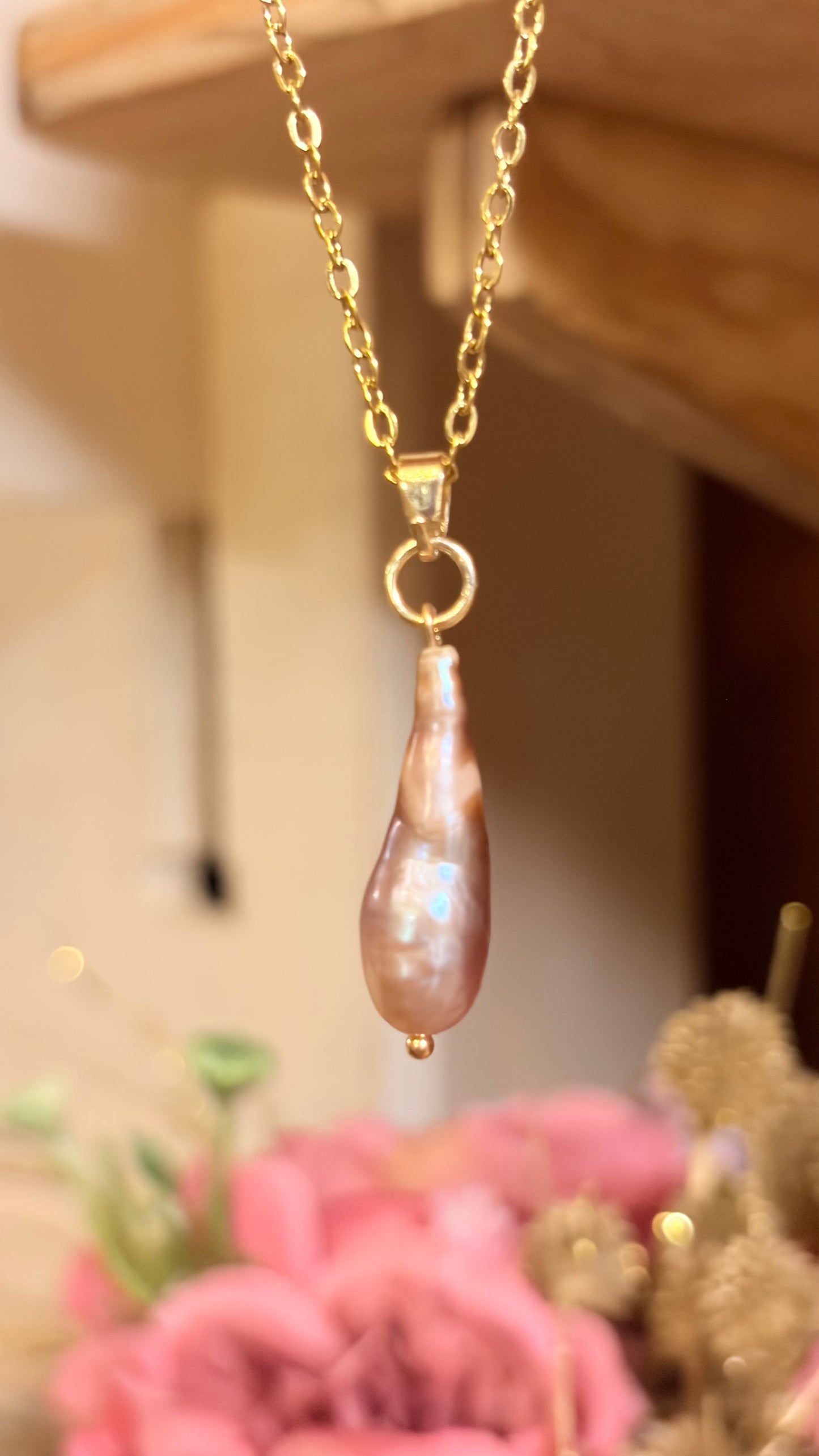 Collar Perla Rosa Bastón (Pieza Única)