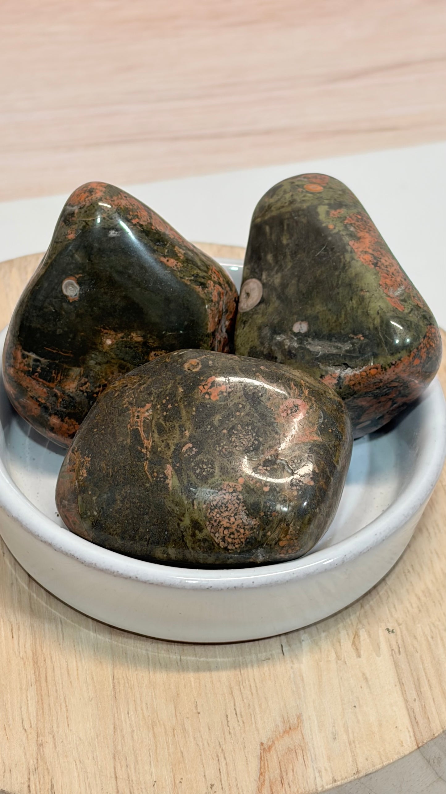 Unakita • Minerales en Bruto