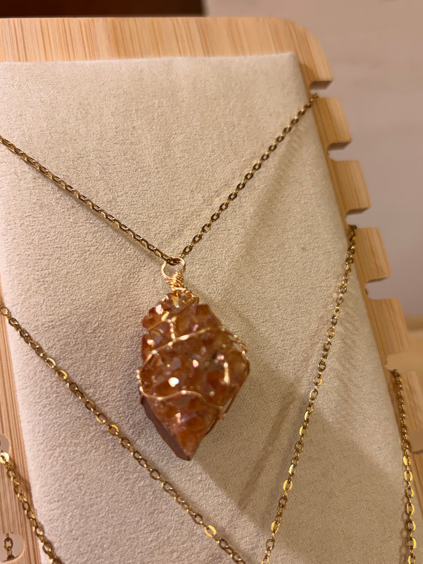 Stock de $100 pesitos• Drusa Aura