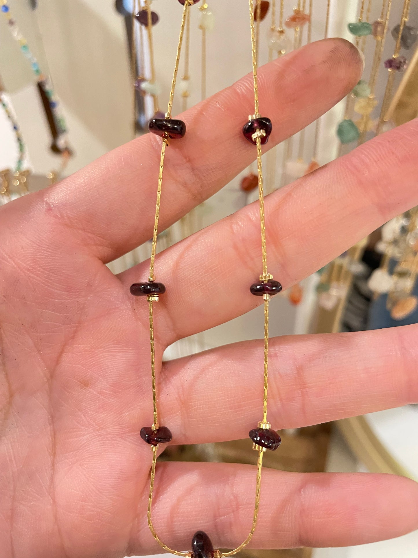 Collar Glimmer Chip de Cuarzo
