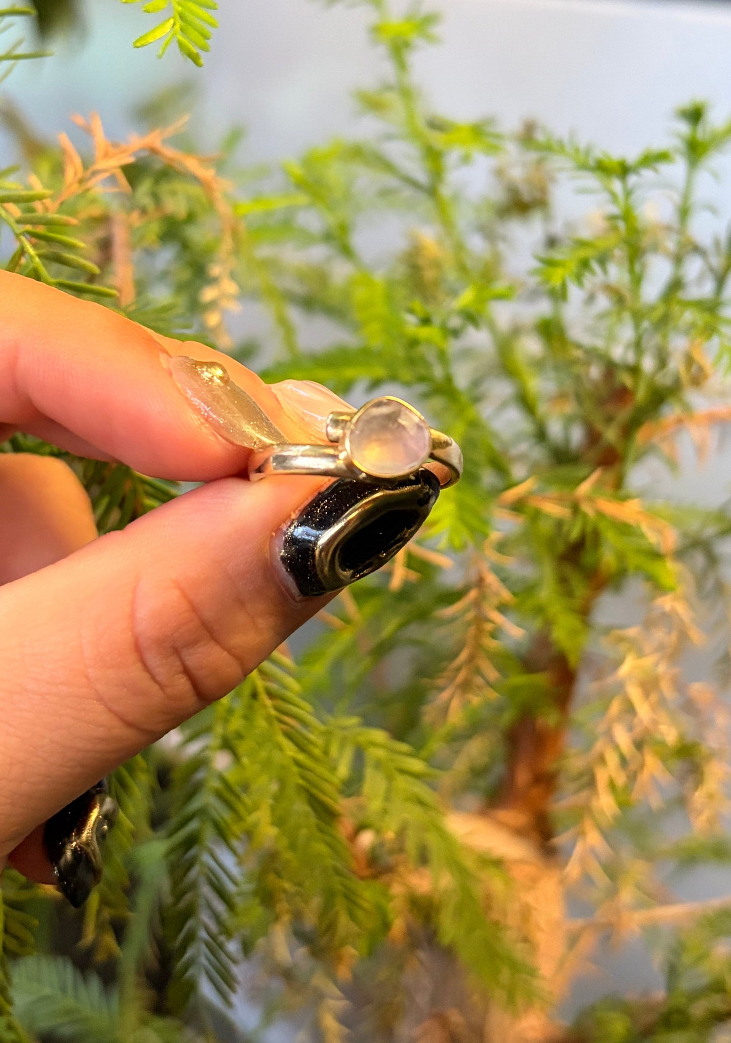 Anillo Cuarzo Rosa Gota
