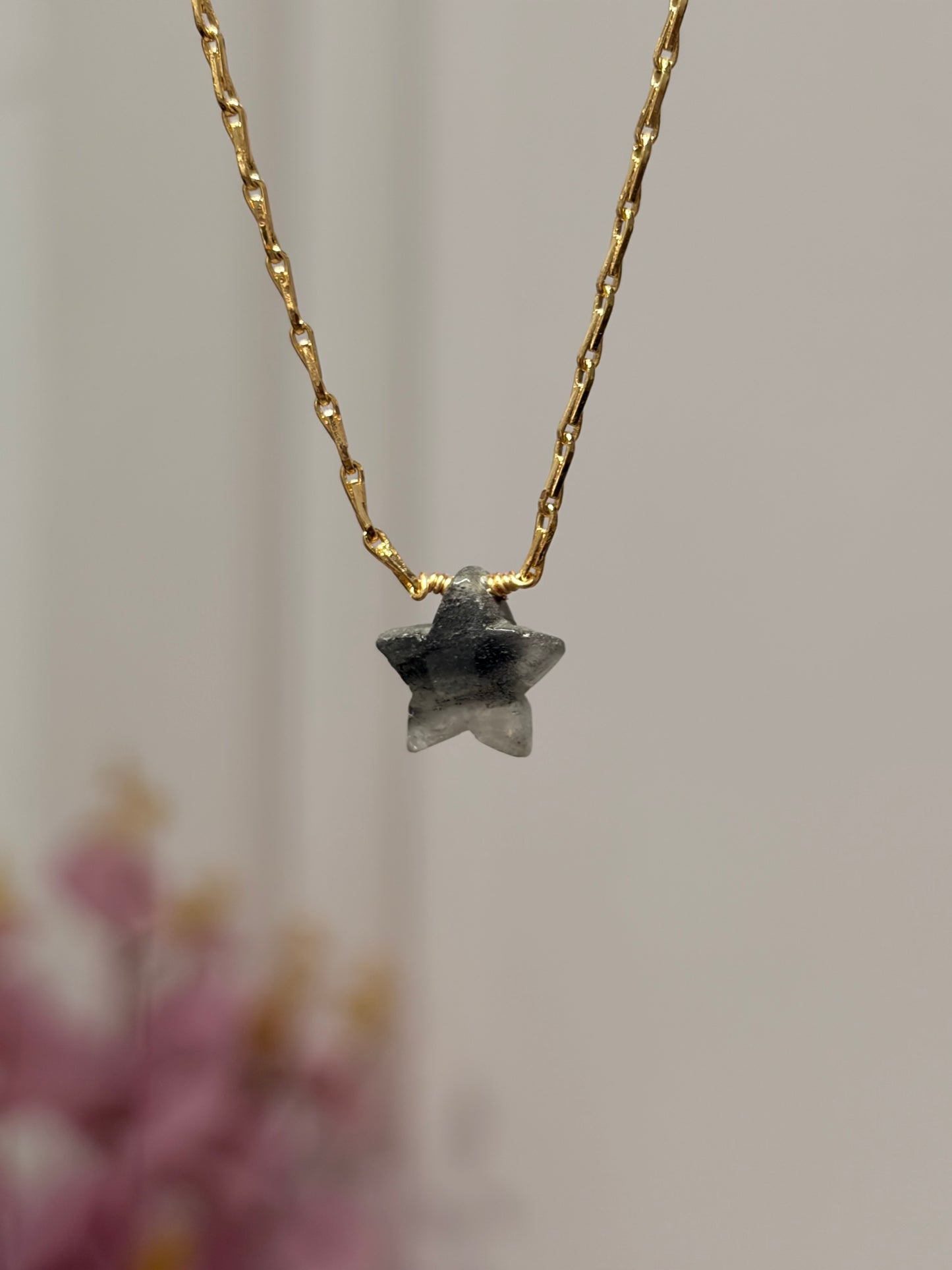 SHINE• Collar Estrella Ágata Musgo Facetado