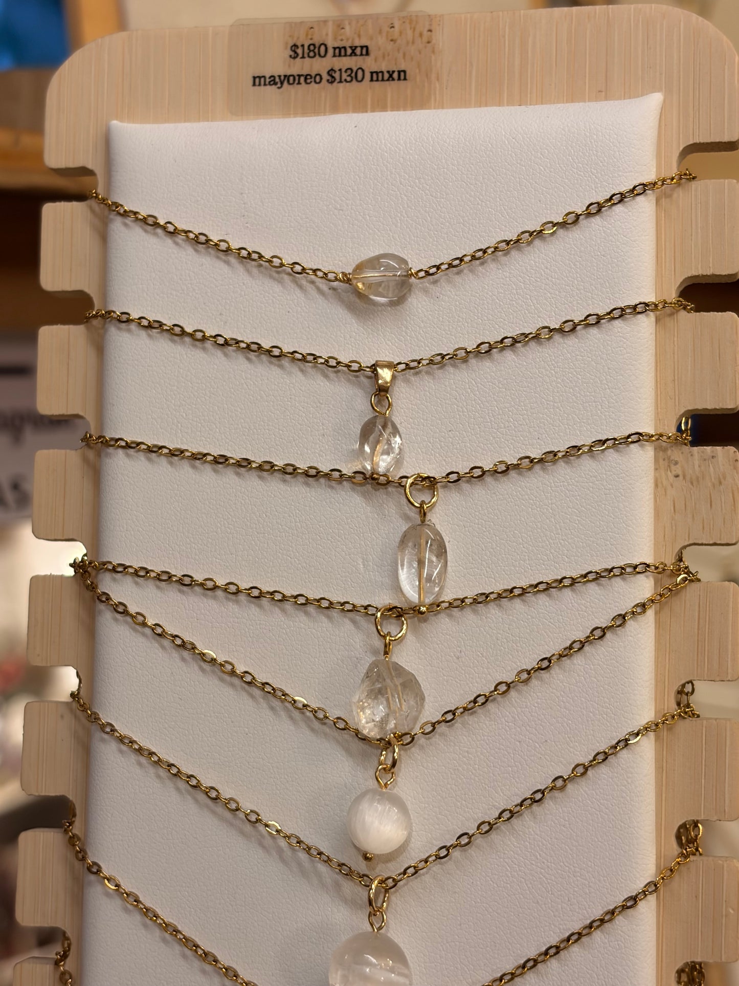 Stock de $100 pesitos•Collar Mineral Sencillo Varios