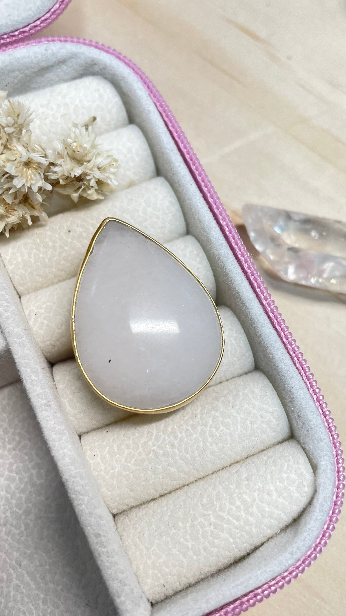 Anillo Cabujón Cuarzo Rosa