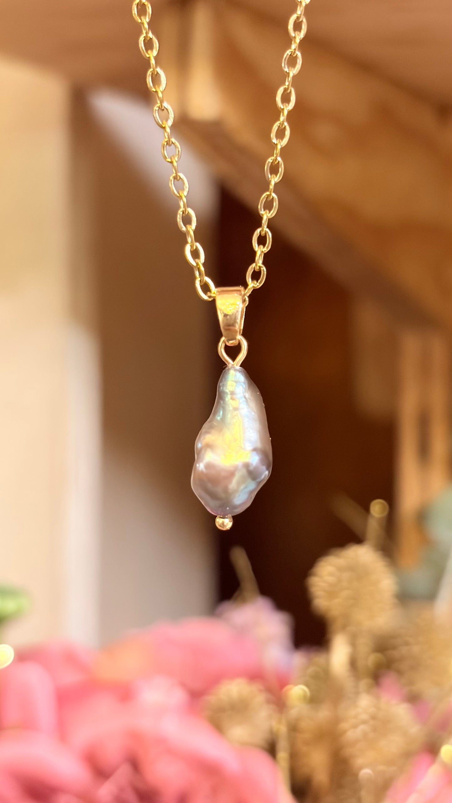 Collar Perla  Gris (Pieza Única)