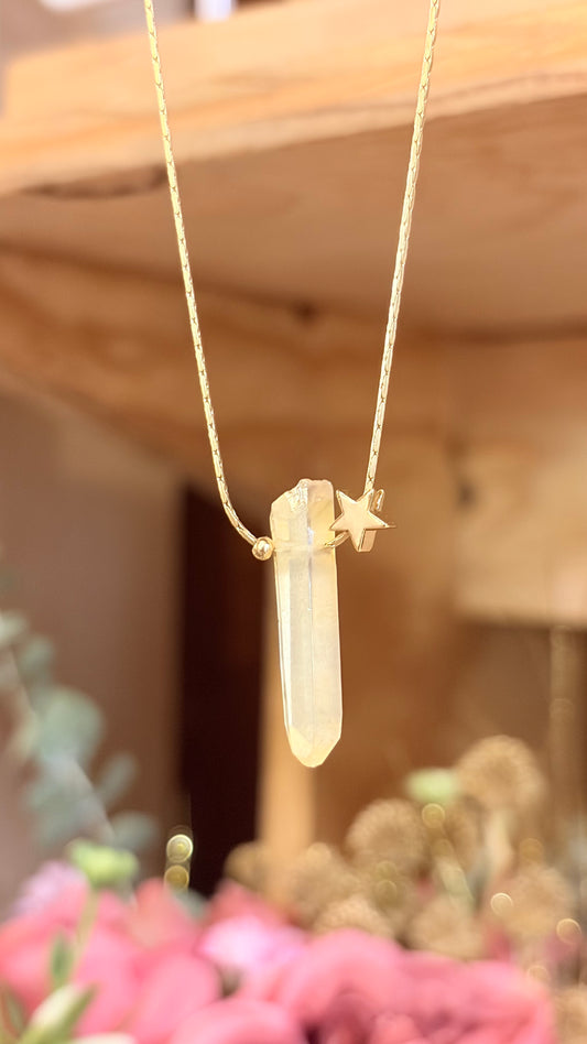 Collar Cuarzo Aura Amarillo Pastel ⭐️ Brillos de Universo