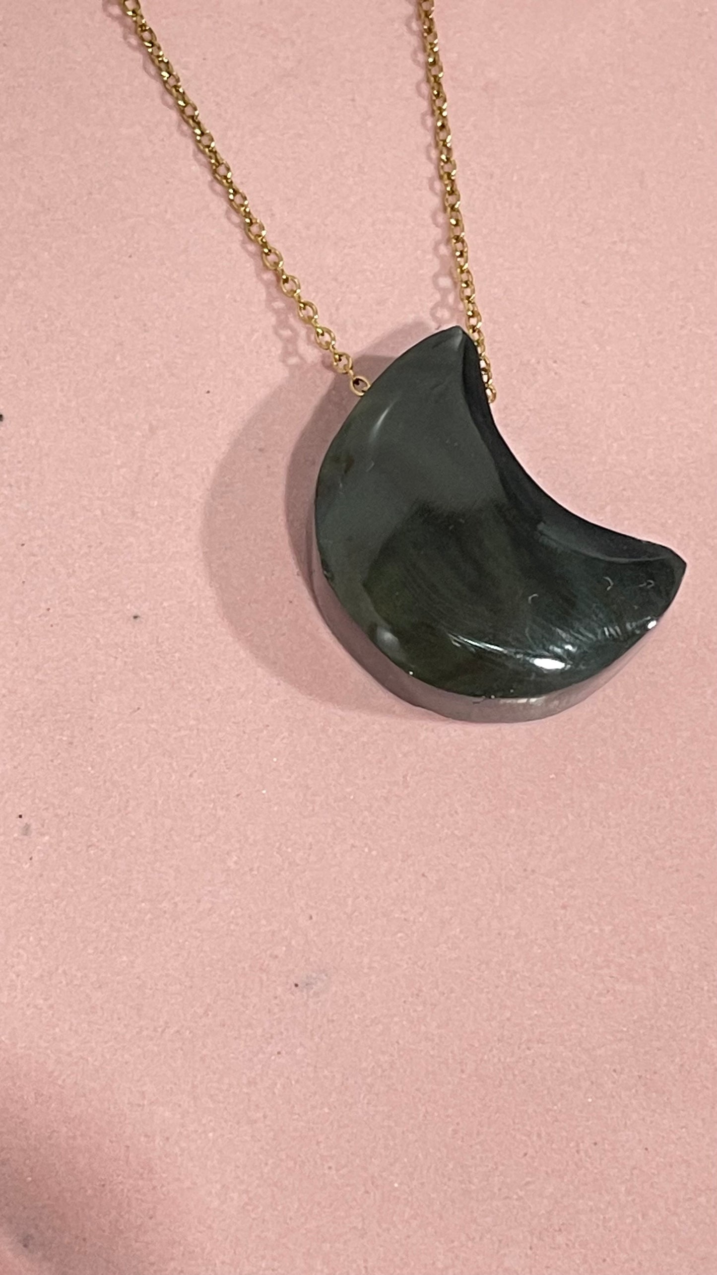 Collar Luna de Obsidiana Perforadas -Temporada de Brujas-