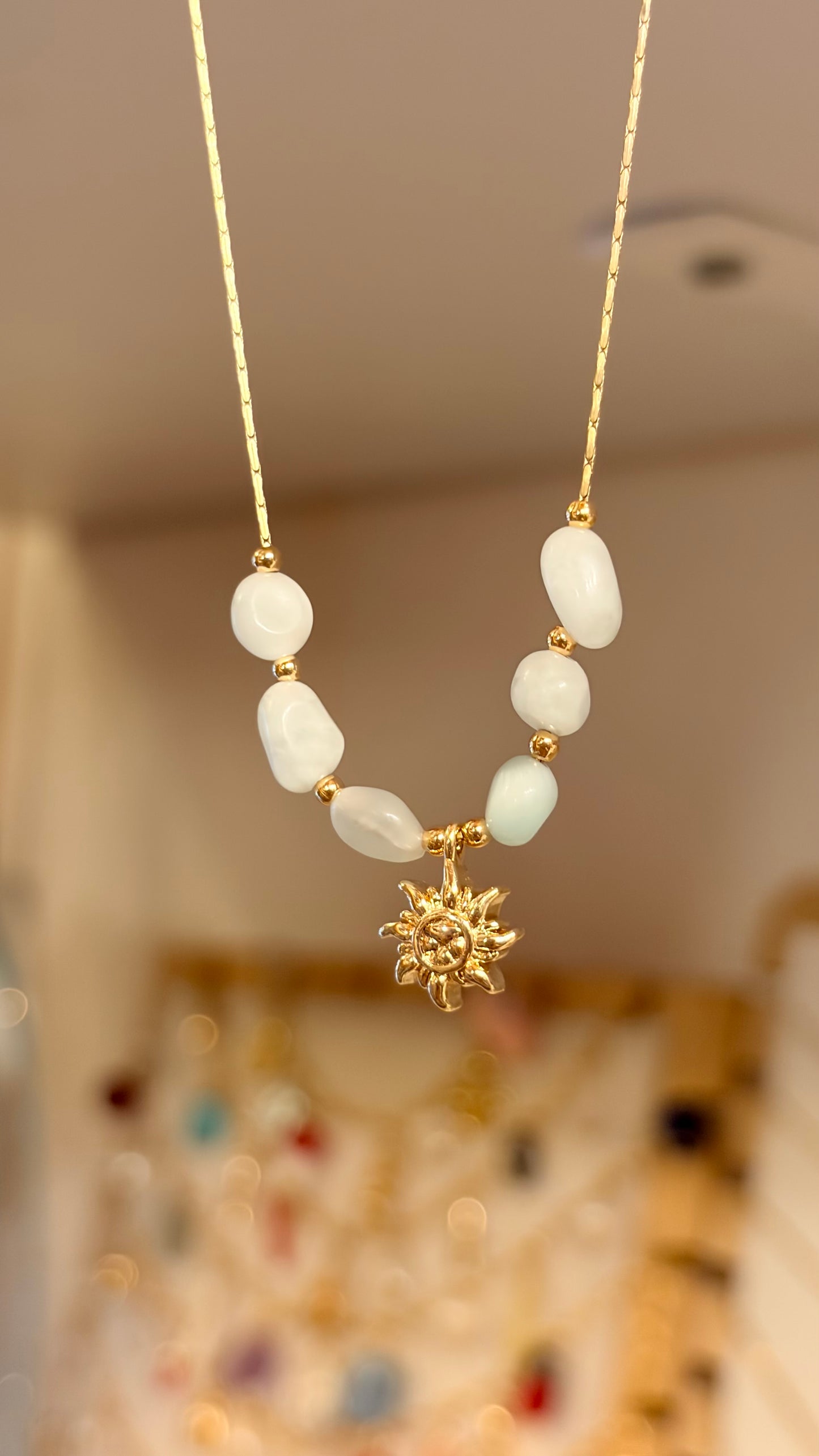 Collar Sol Flotante
