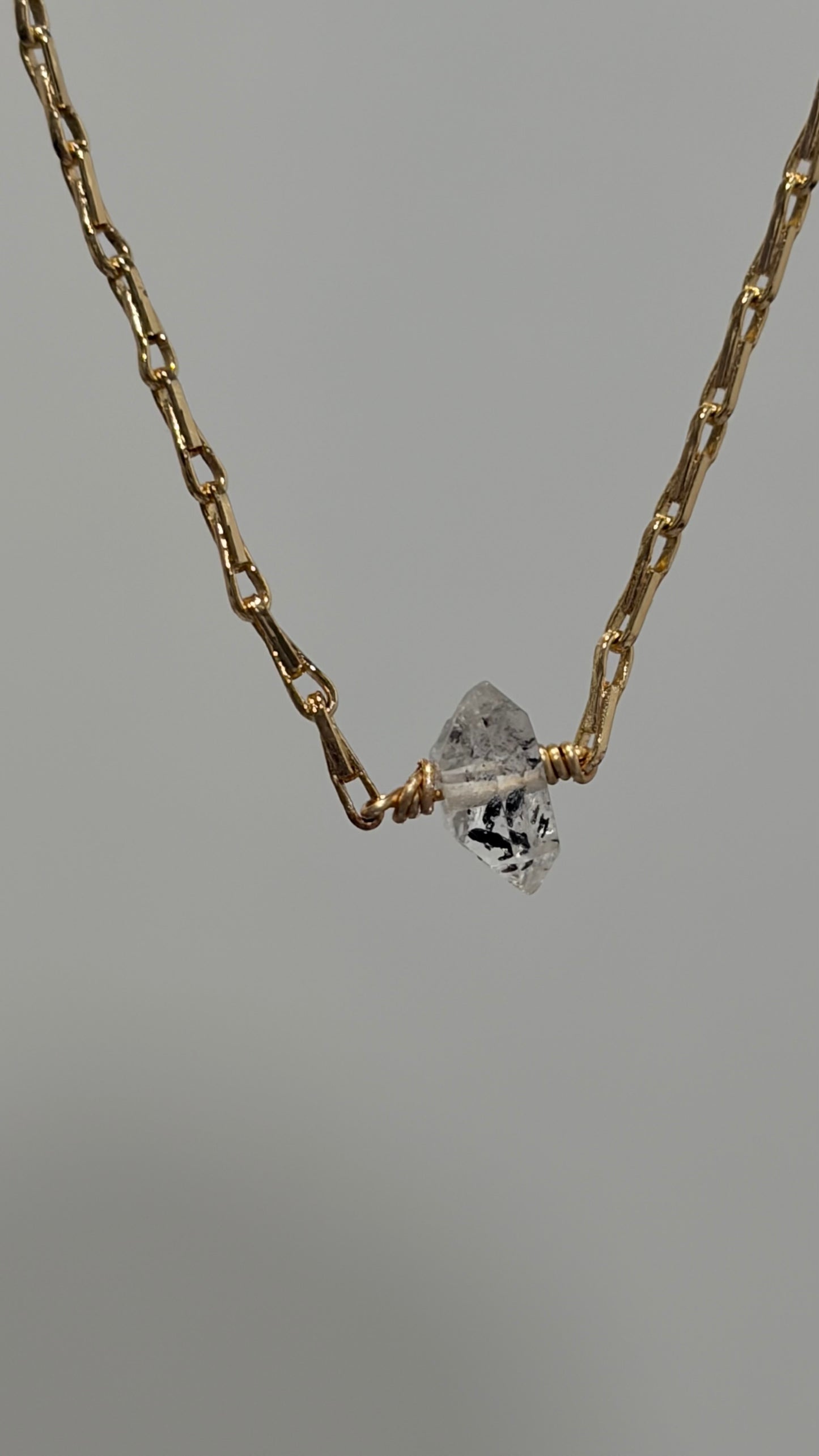 Nueva Debutante ✨ Diamante de la temporada ✨ Diamante Herkimer