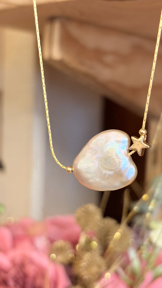 Collar Brillos de Universo - Corazón Perla Rosa