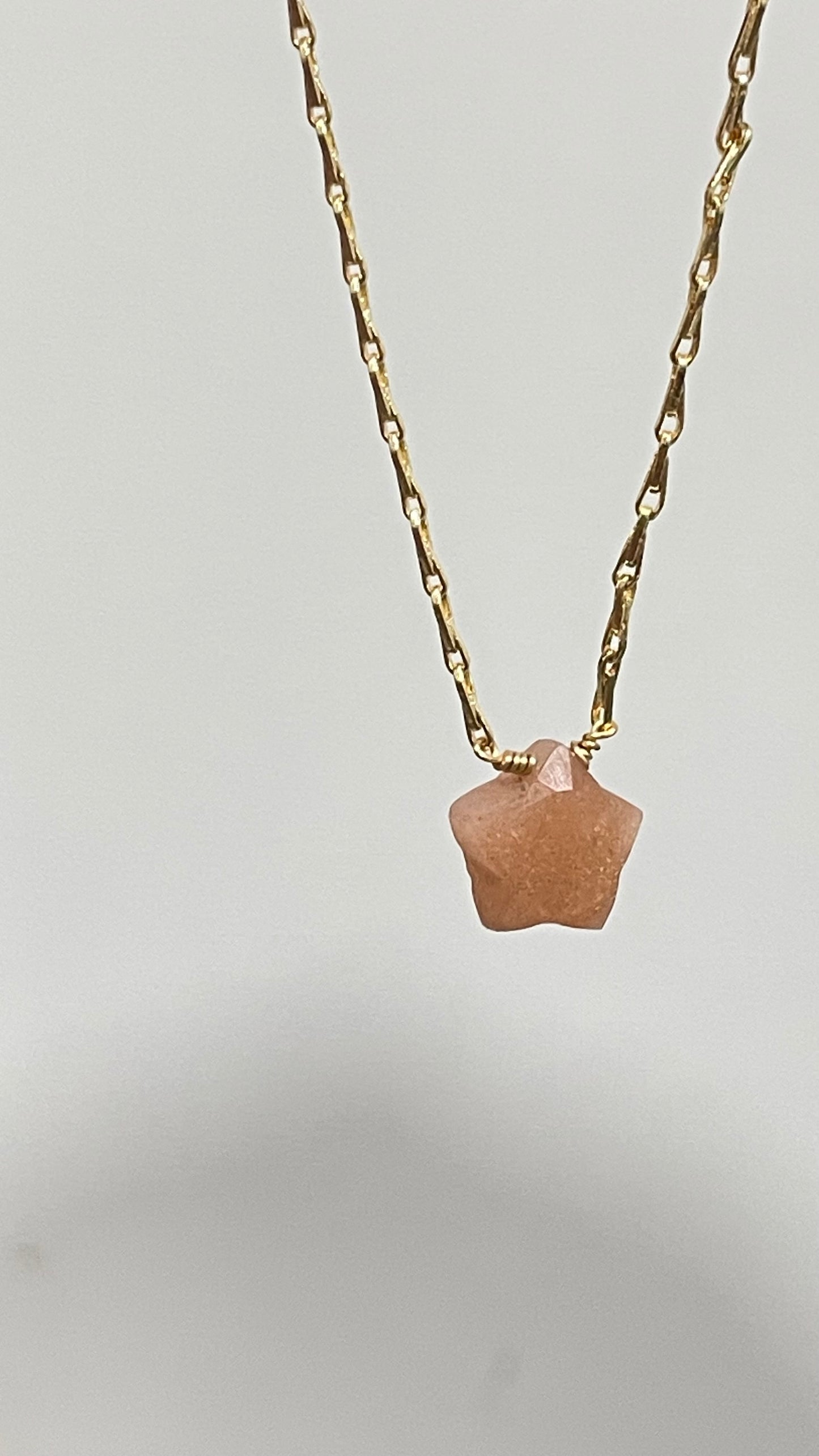 Collar Estrella de Piedra Sol   Facetada -Temporada de Brujas-