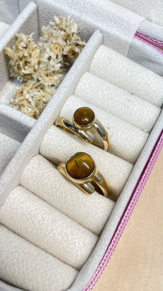 Anillo de Ojo de Tigre Redondo Mini