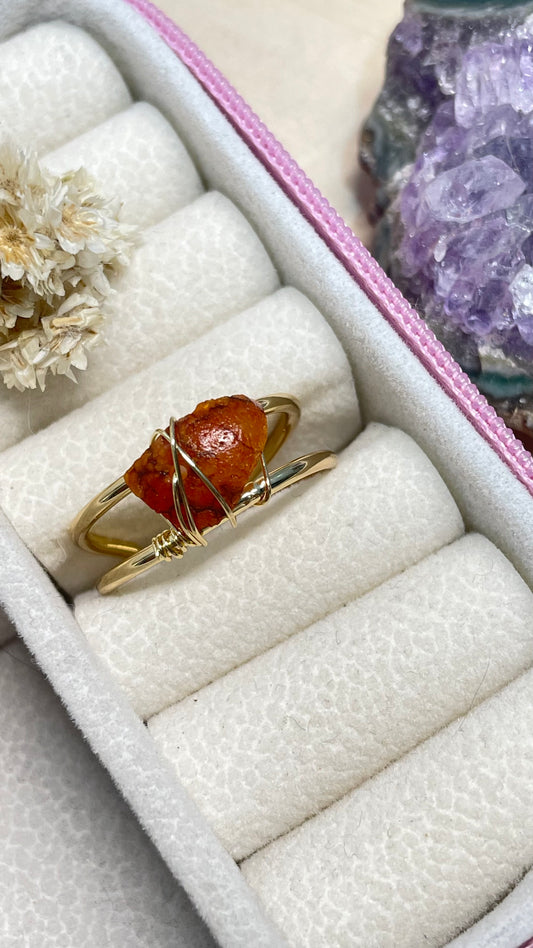 Anillo Alambre  Amatista  en Bruto