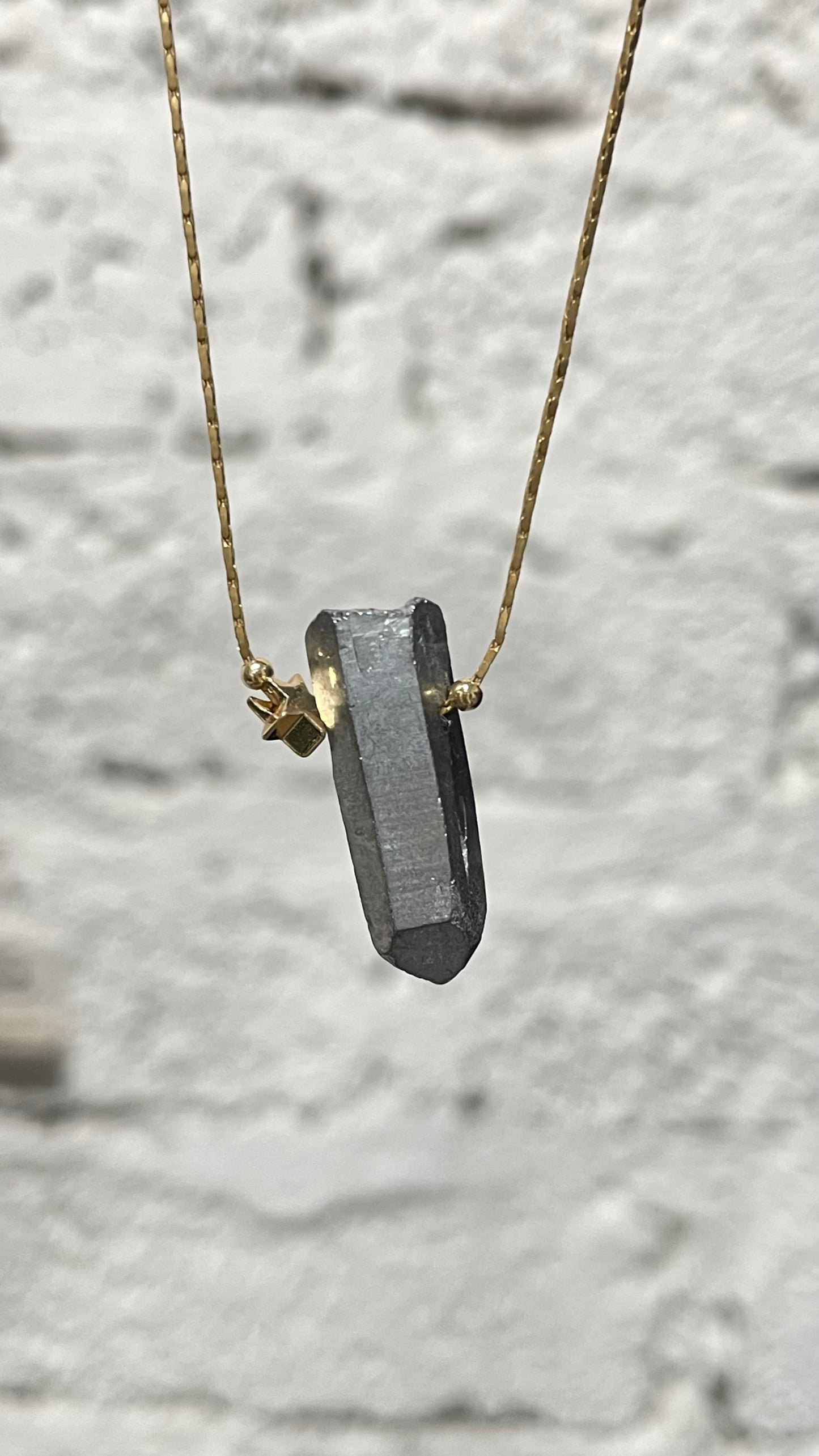 Collar Brillitos de Universo - Mineral y Estrella✨