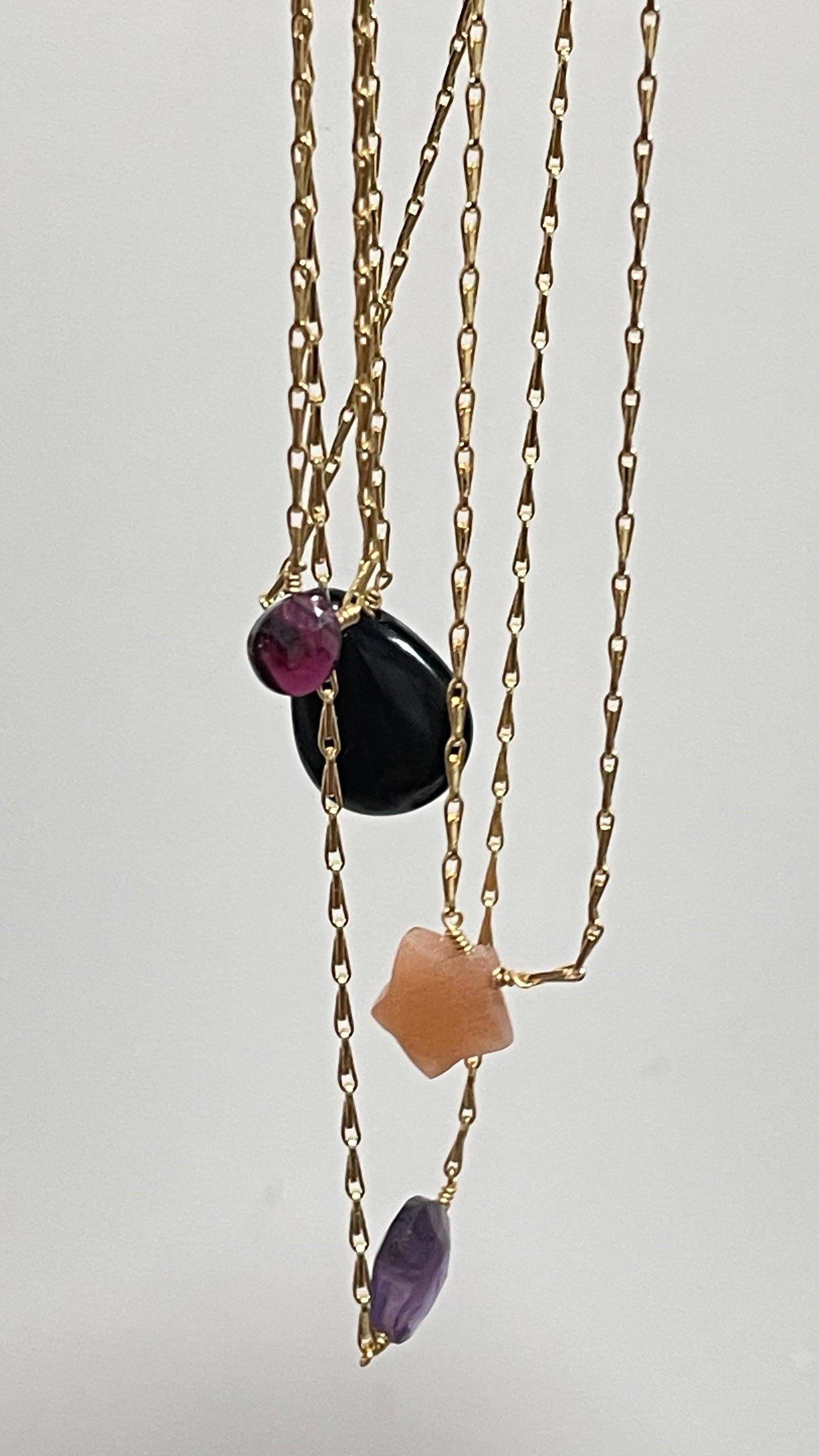 Kit Mini Amuletos ✨🌙Baby Witch🌙✨ • Obsidiana• Grante• Piedra sol• Amatista•