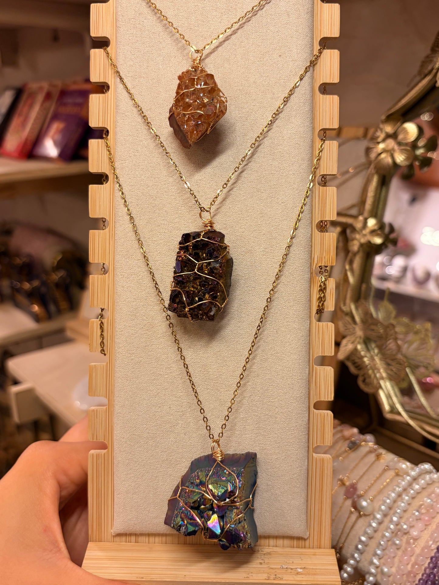 Stock de $100 pesitos• Drusa Aura