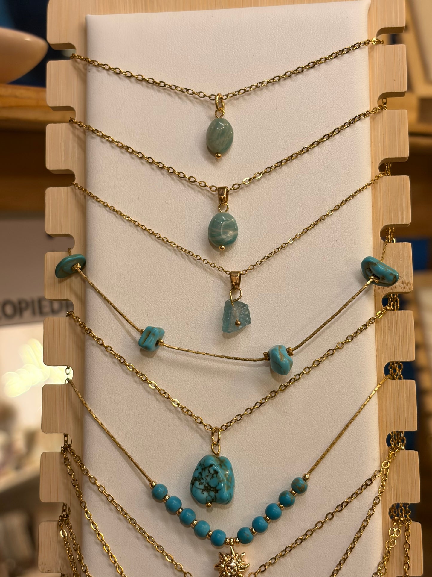 Stock de $100 pesitos•Collar Mineral Sencillo Varios (copia)