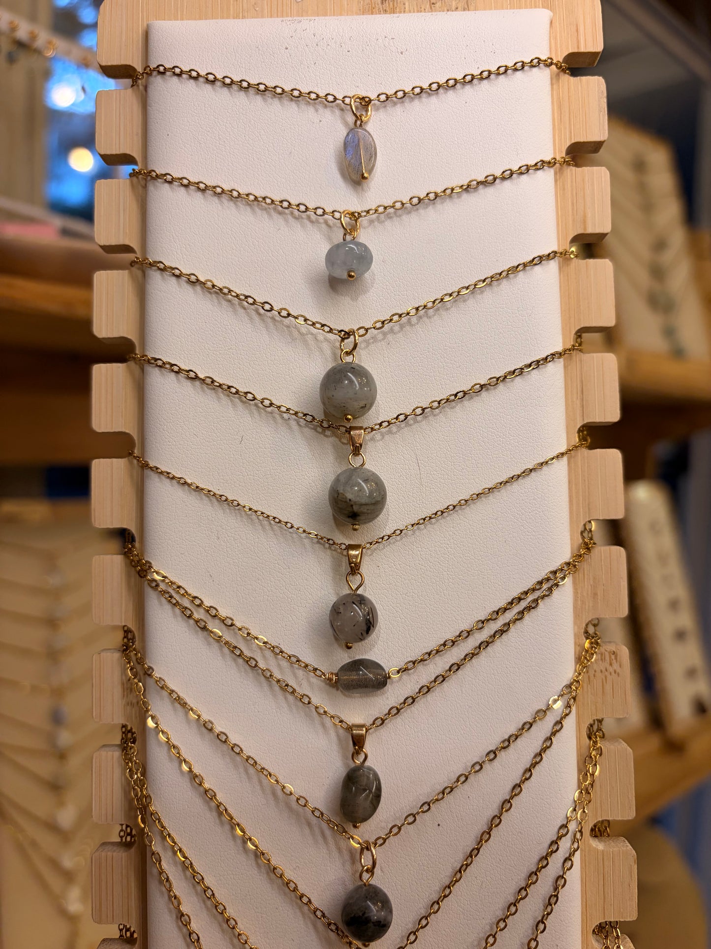 Stock de $100 pesitos•Collar Mineral Sencillo Varios