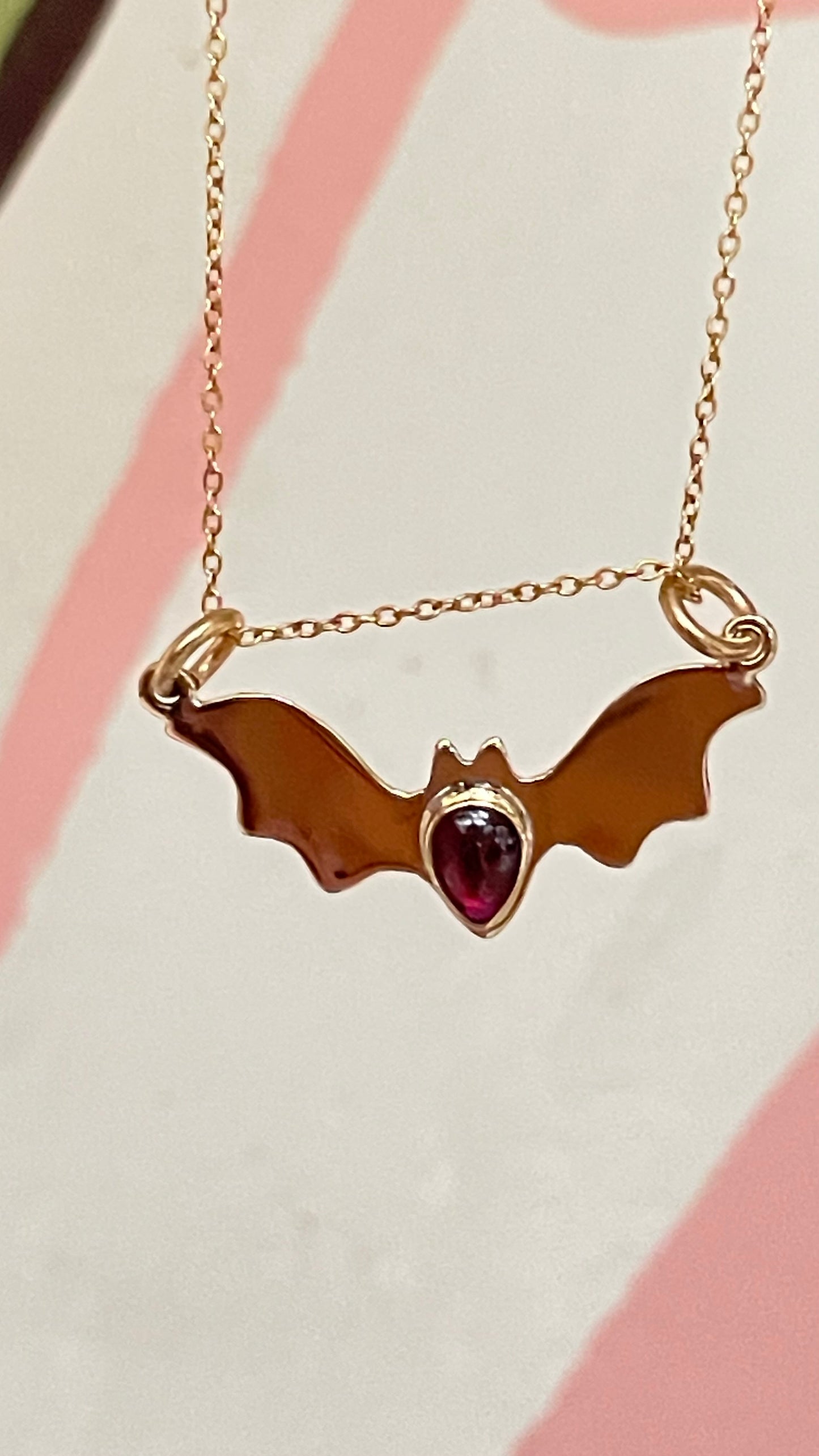 ✨🦇♥️ BAT SEASON  GRANATE ♥️🦇✨ Edición 2025