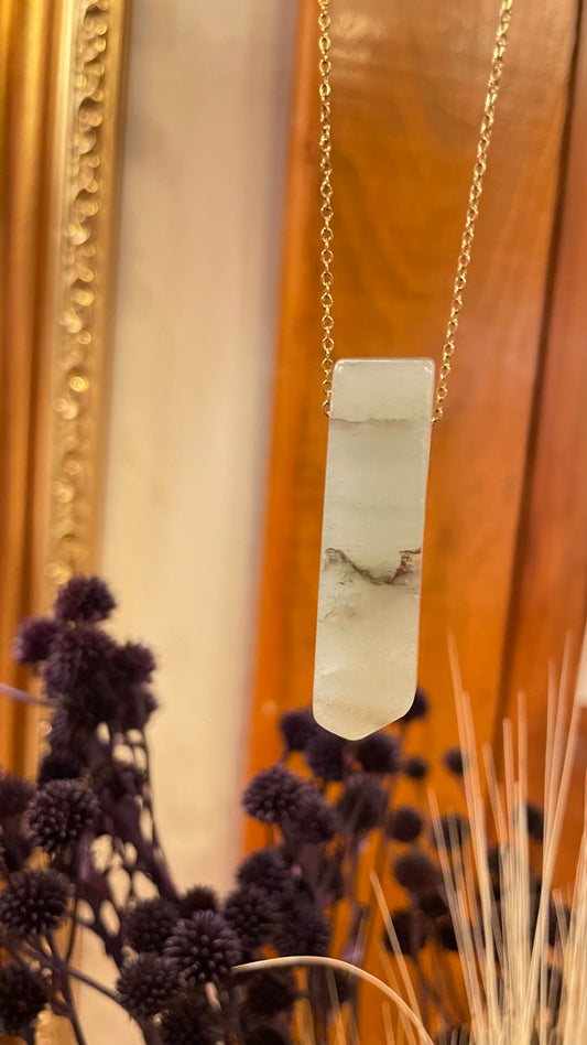 Collar Péndulo Salvaje Cuarzo Verde  -Temporada de Brujas-