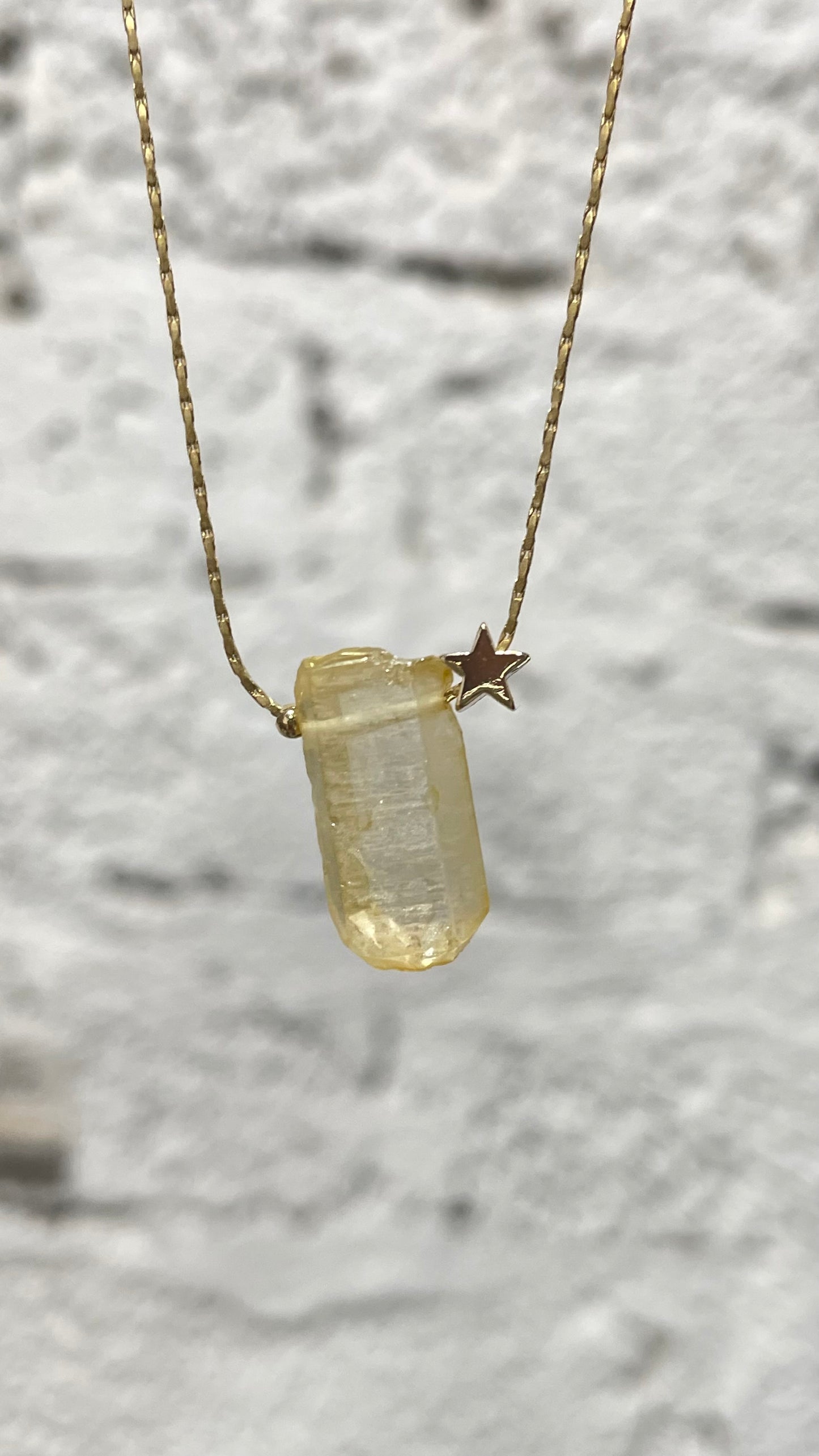 Collar Brillitos de Universo - Mineral y Estrella✨