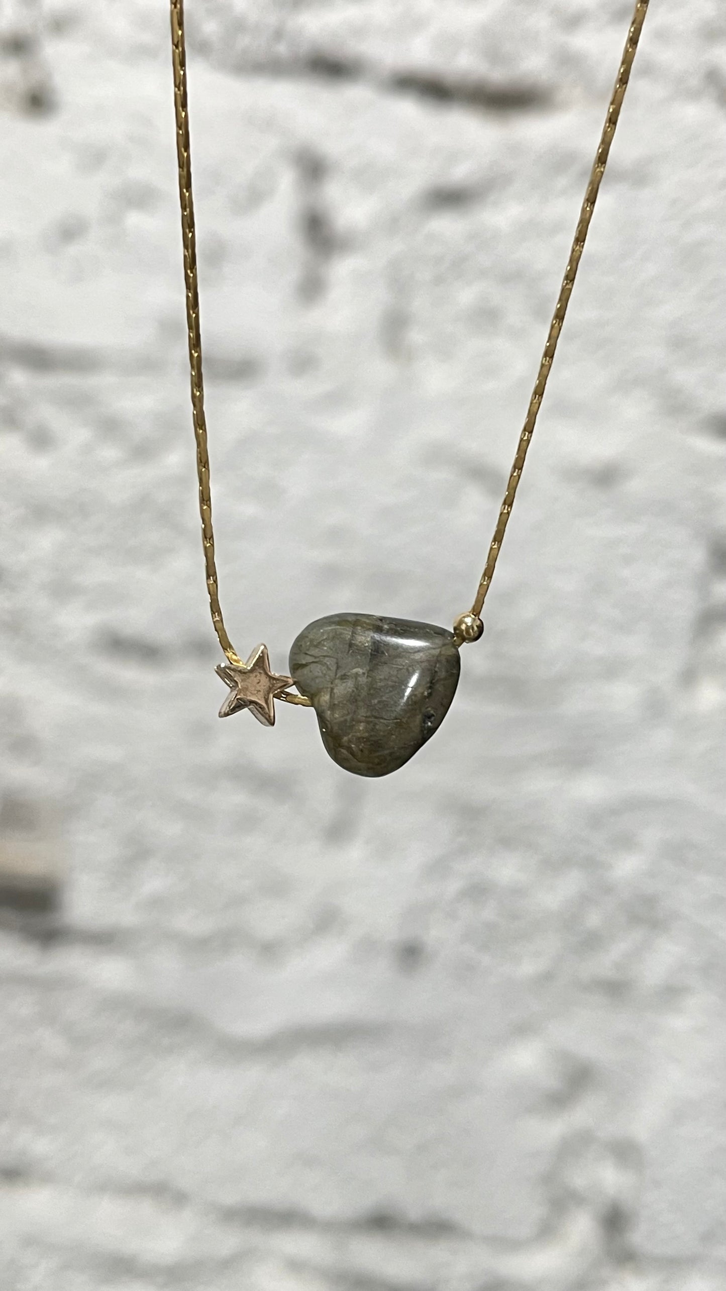 Collar Brillitos de Universo - Mineral y Estrella✨