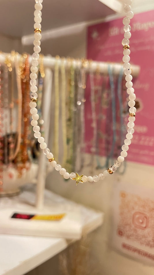 Gargantilla Cuarzo Rosa  y Estrella