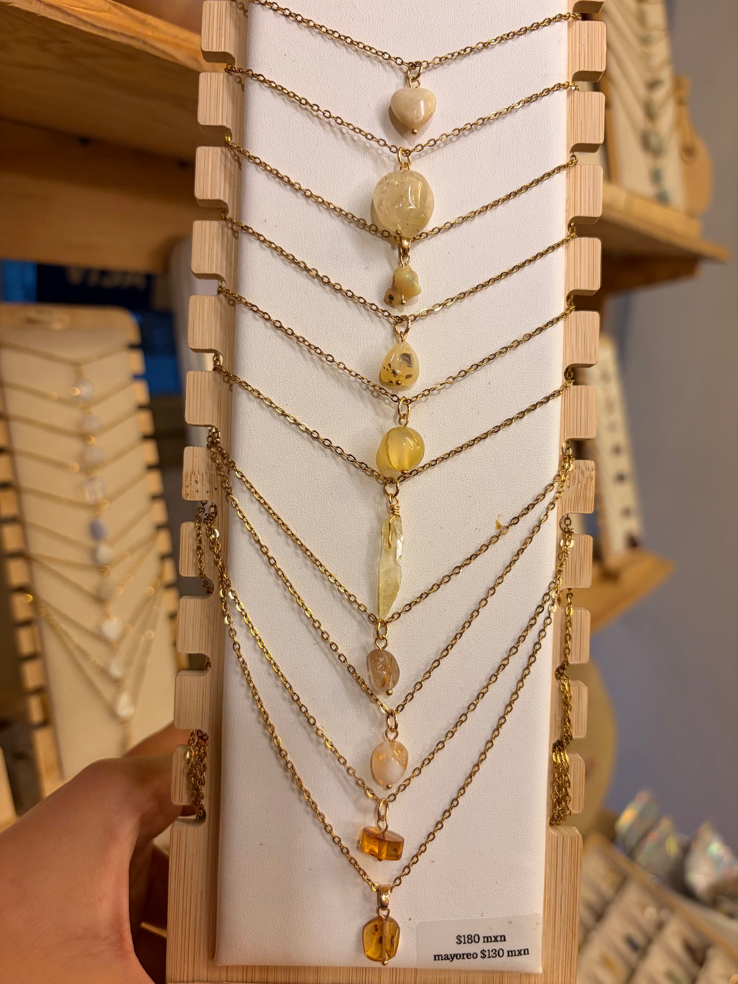 Stock de $100 pesitos•Collar Mineral Sencillo Varios