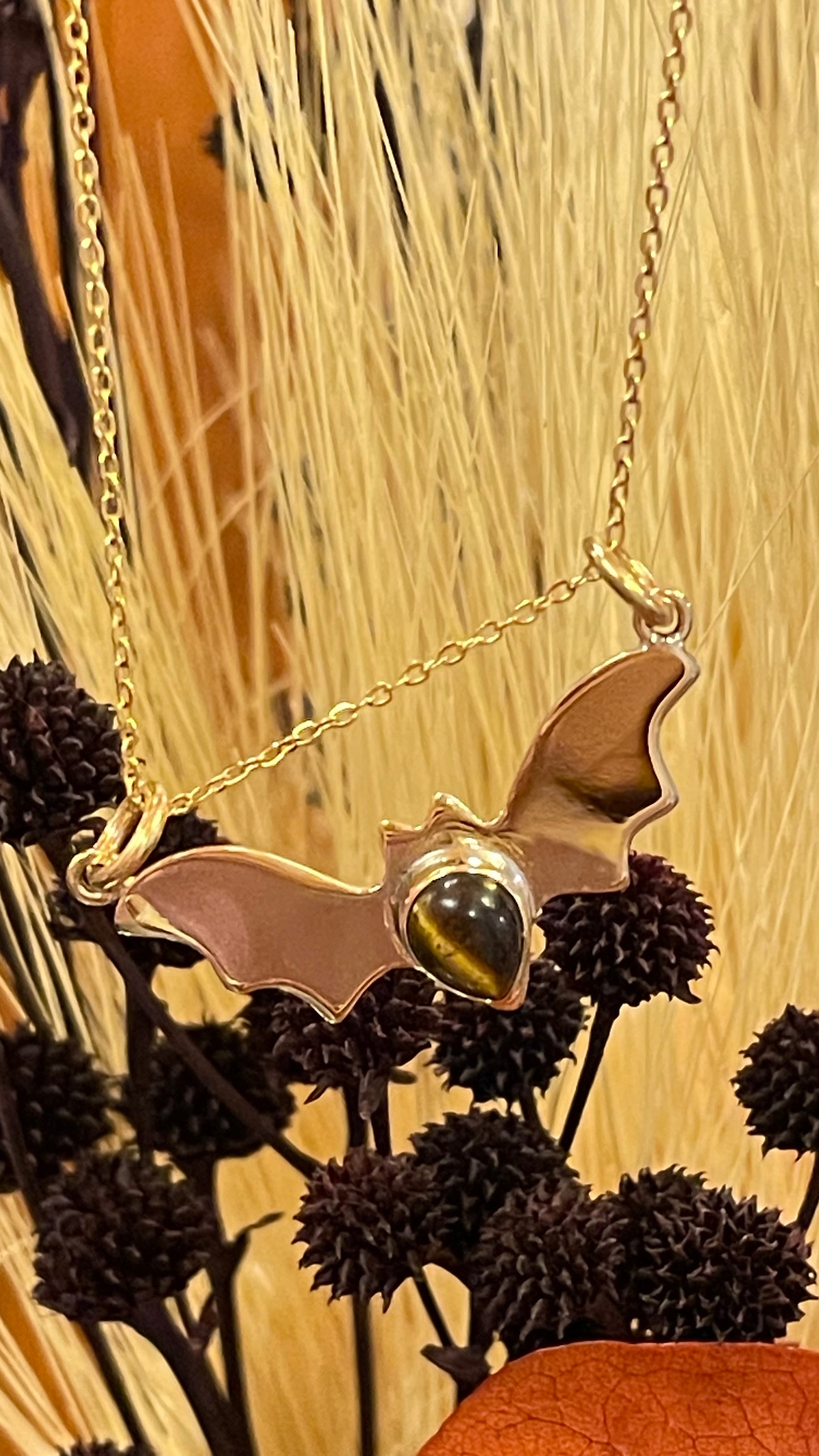 ✨🦇🤎 BAT SEASON OJO DE TIGRE 🤎🦇✨ Edición 2025