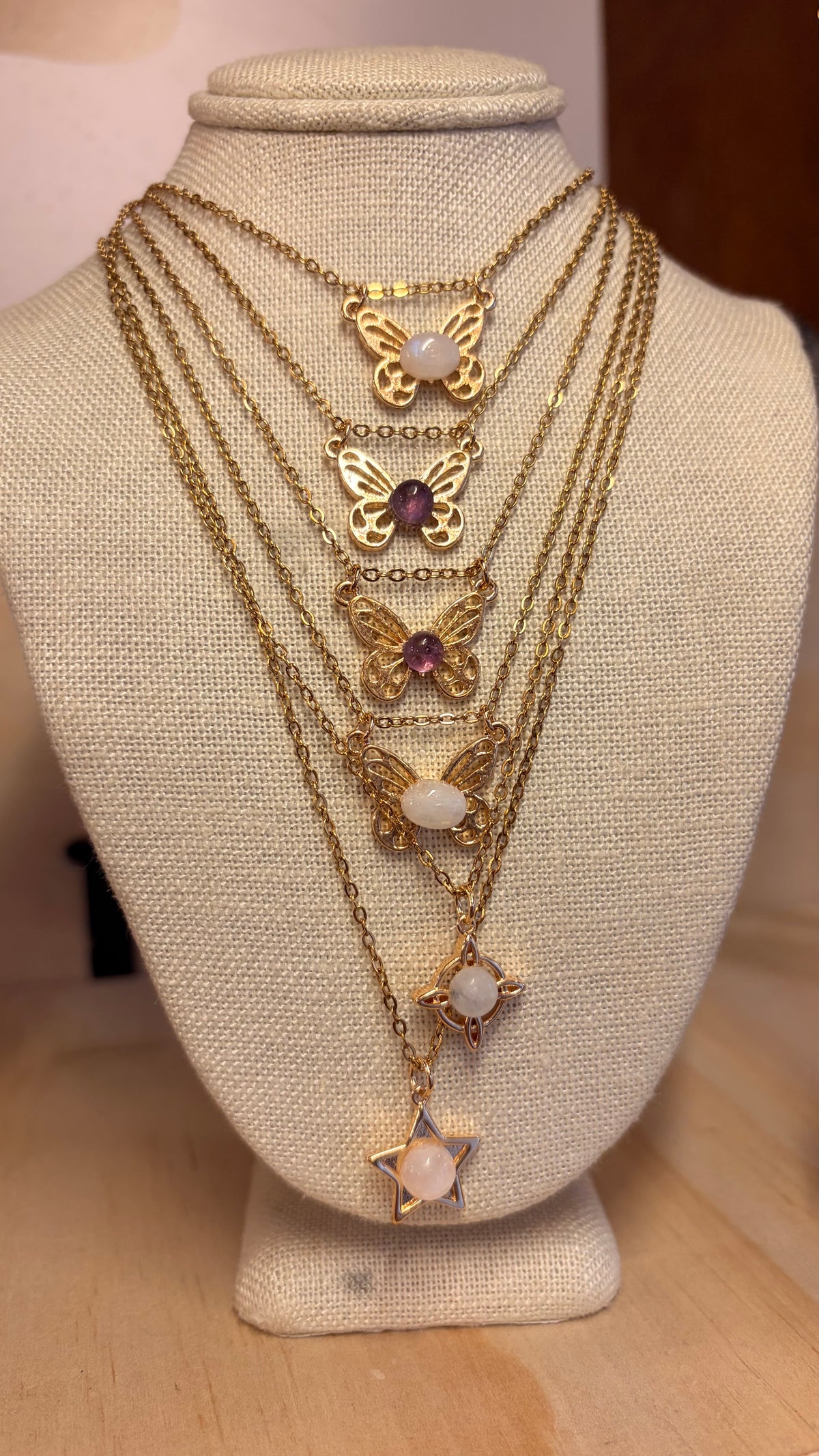 Stock de $100 pesitos • Collar varios