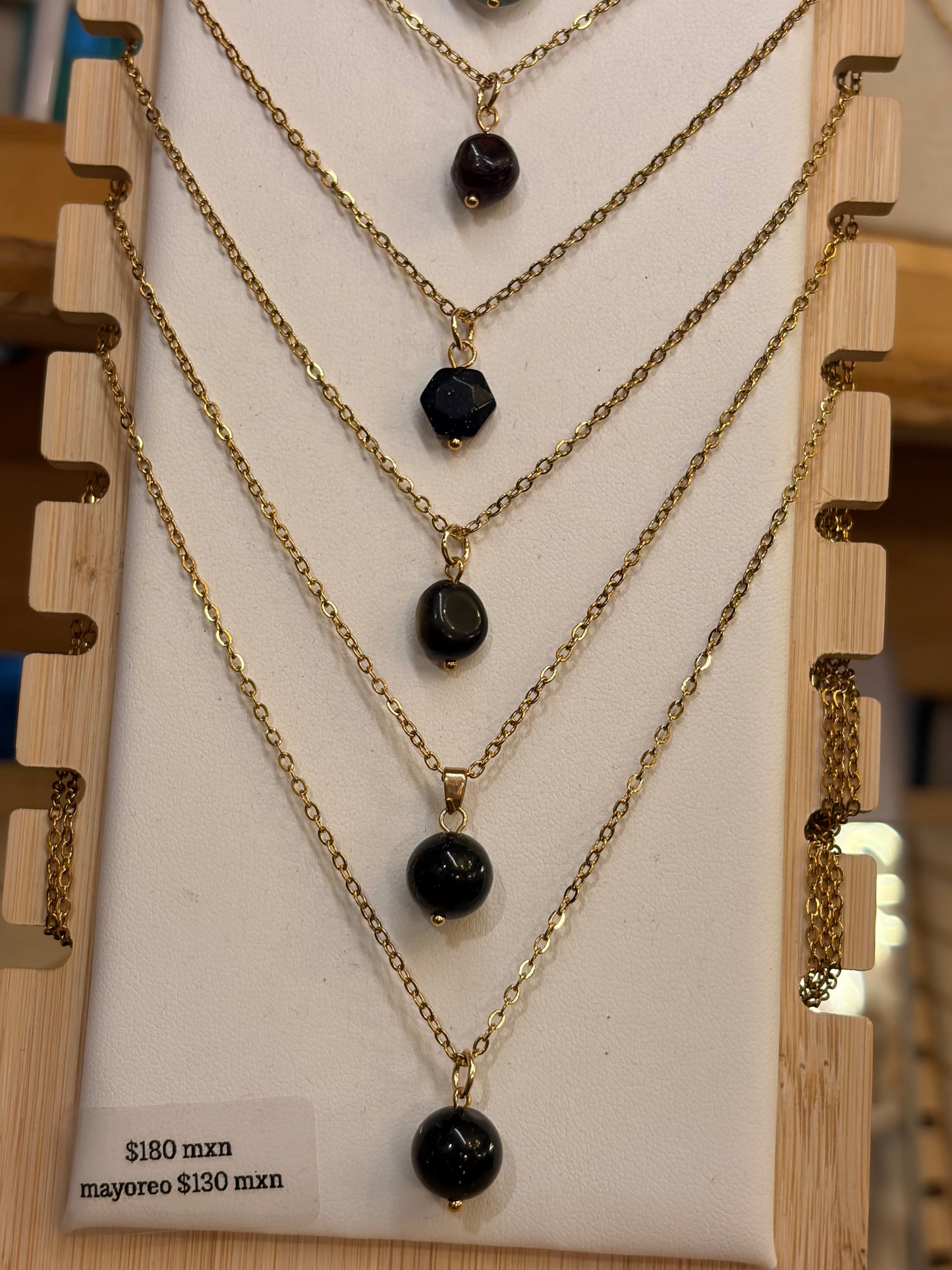 Stock de $100 pesitos•Collar Mineral Sencillo Varios