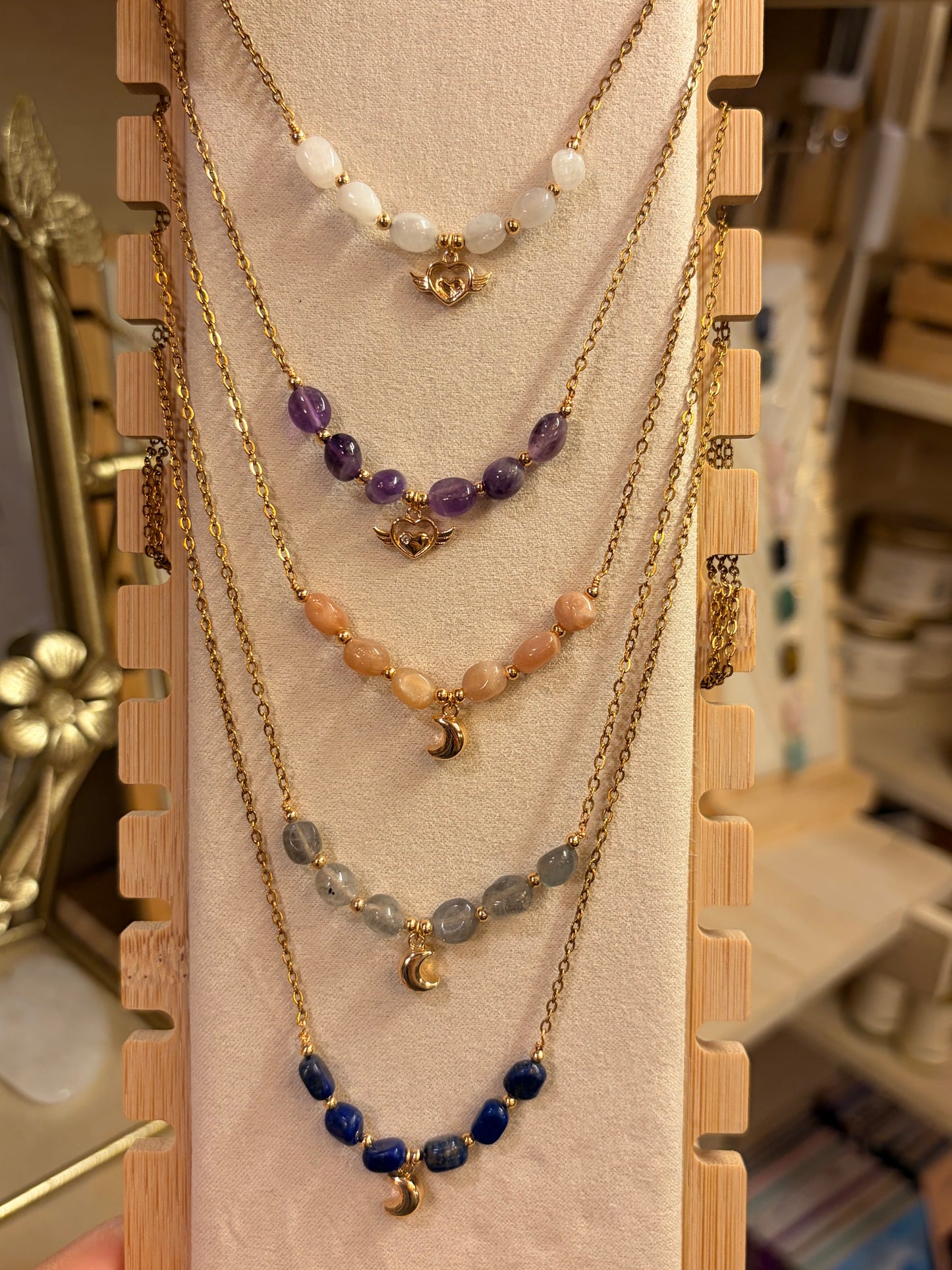 Stock de $100 pesitos•Collares Varios