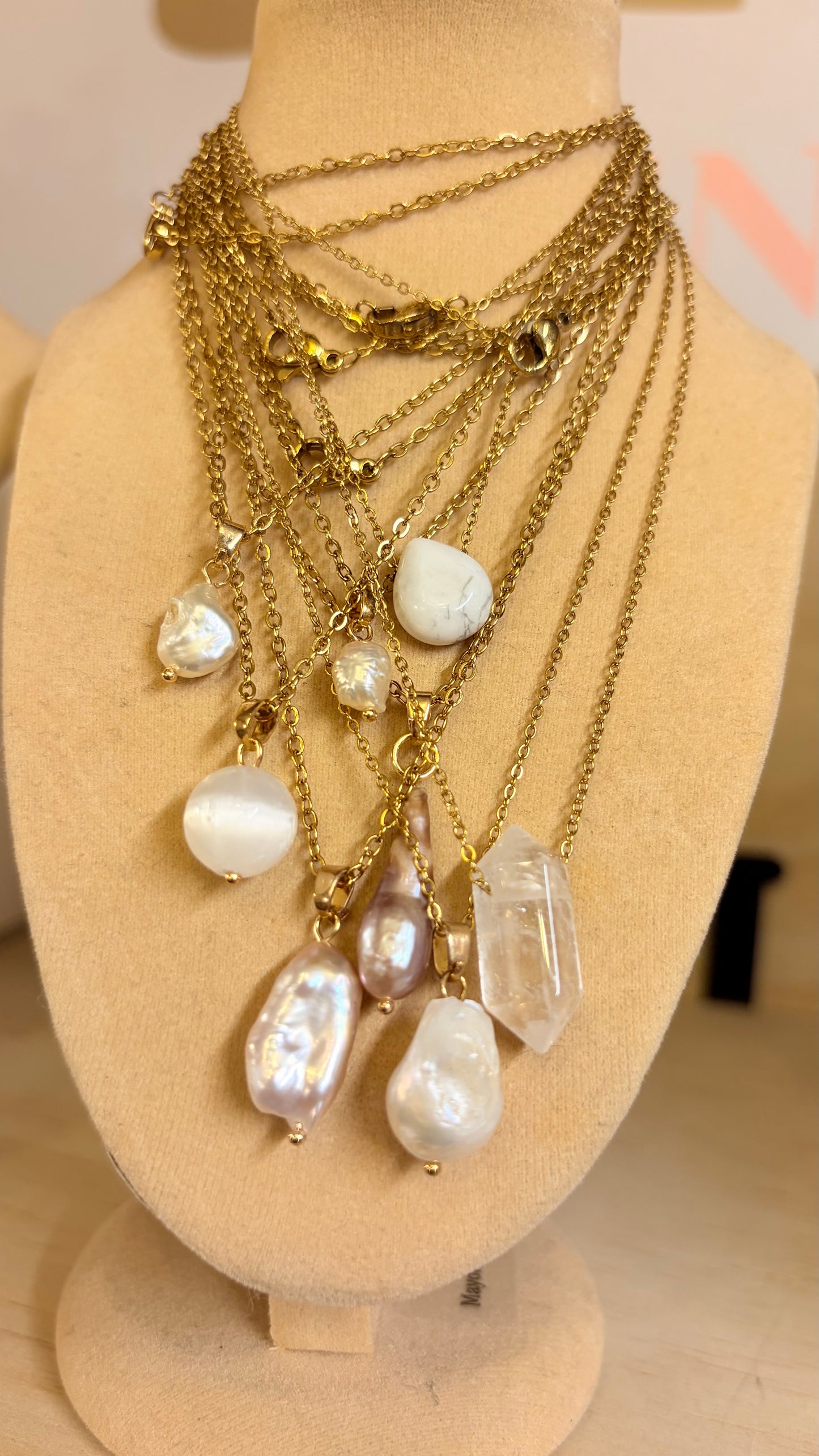 Collar Mineral• Stock  Especial de $100 Pesitos •