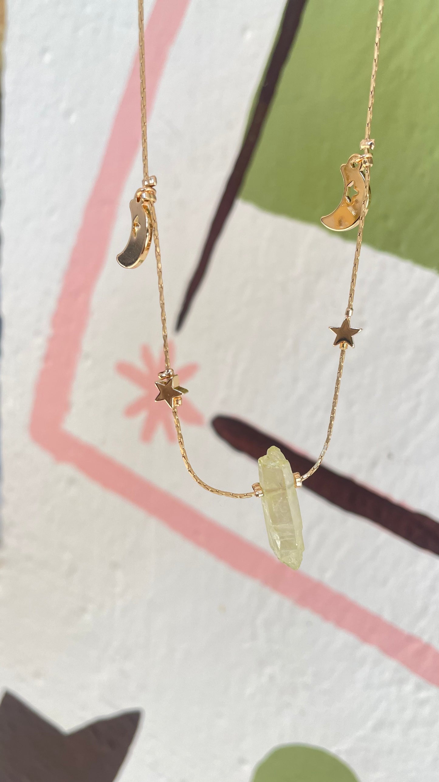 Collar Universo Cuarzo Aura pastel