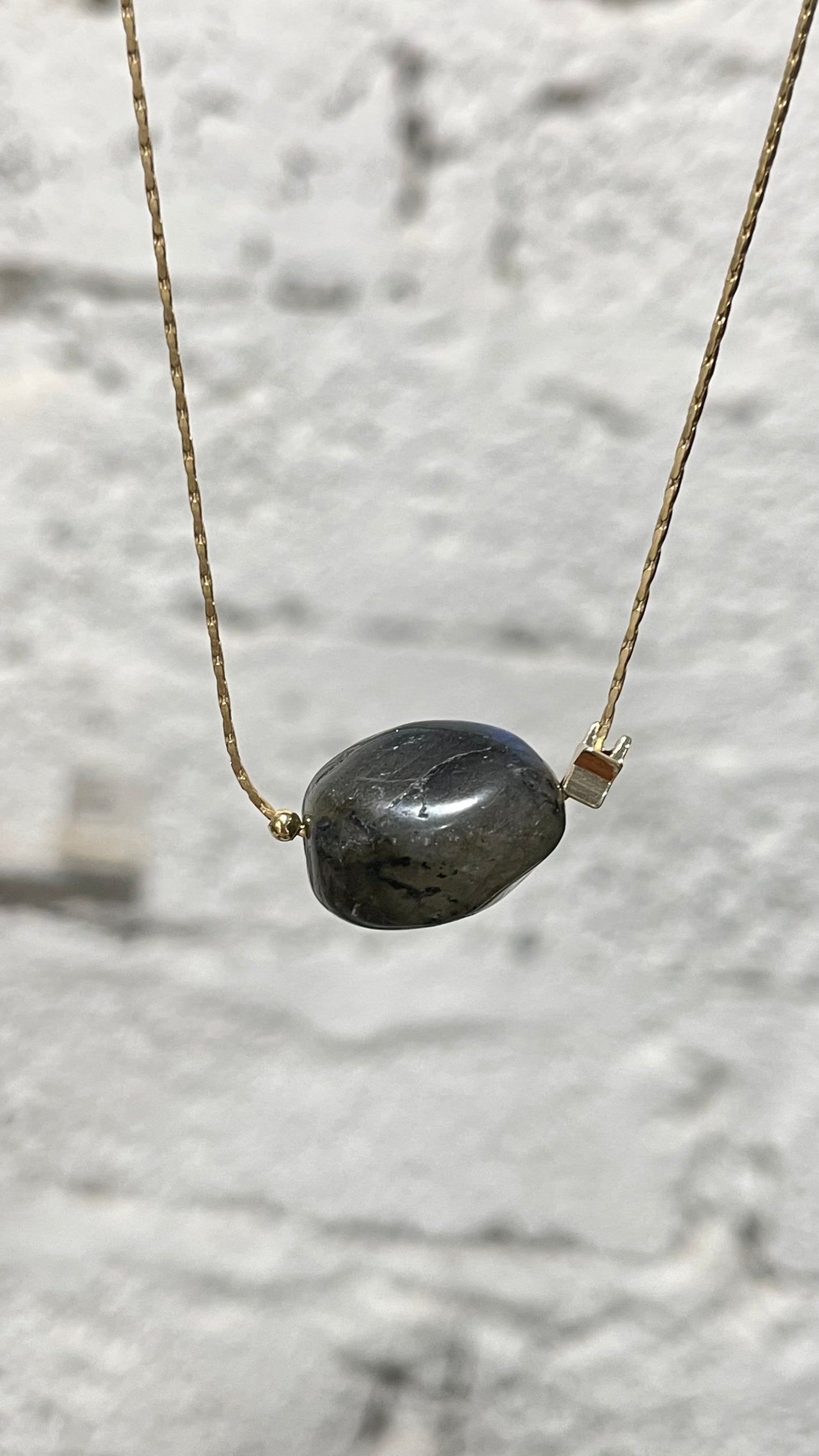 Collar Brillitos de Universo - Mineral y Estrella✨