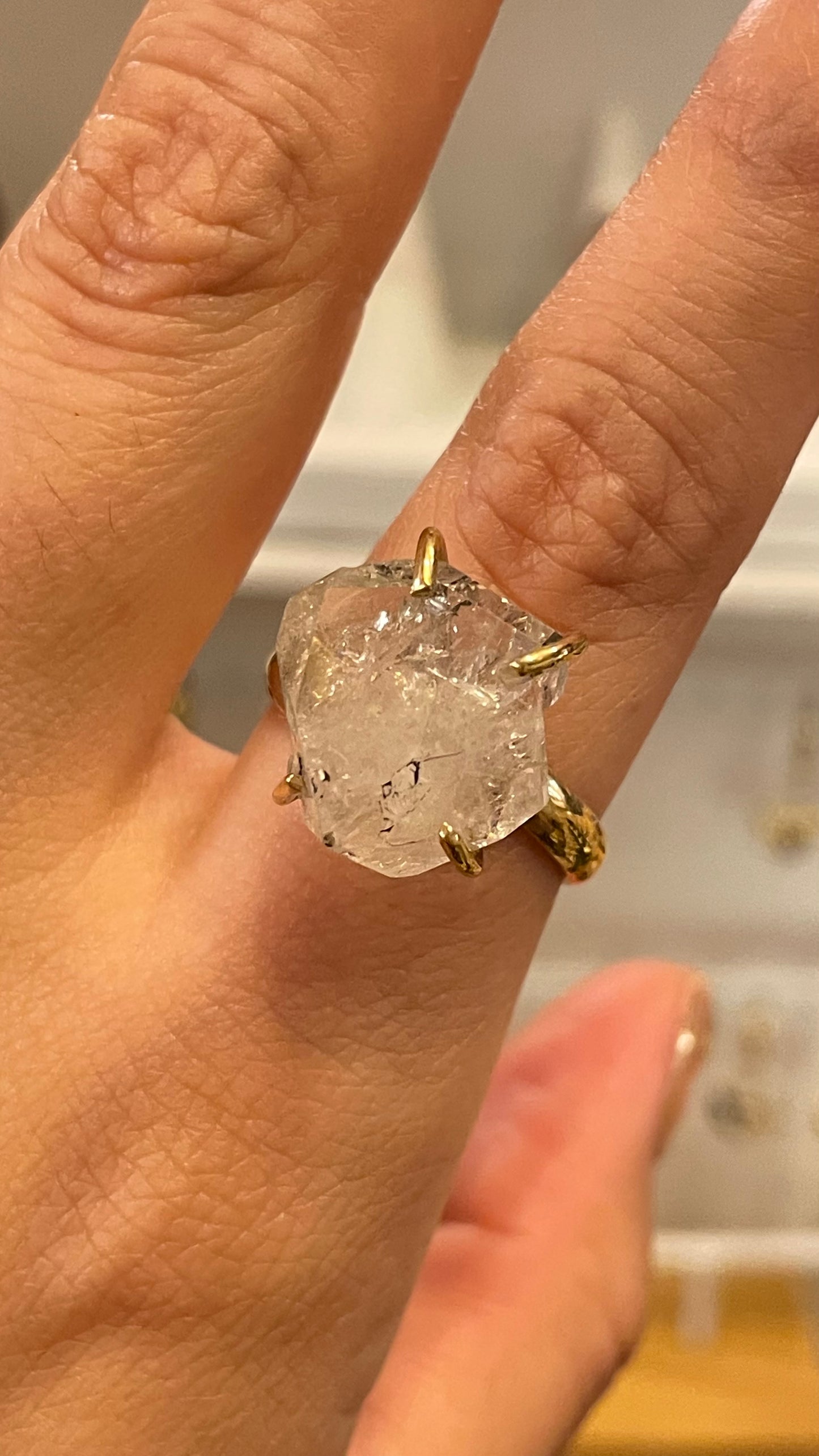 Anillo de Diamante Herkimer 4