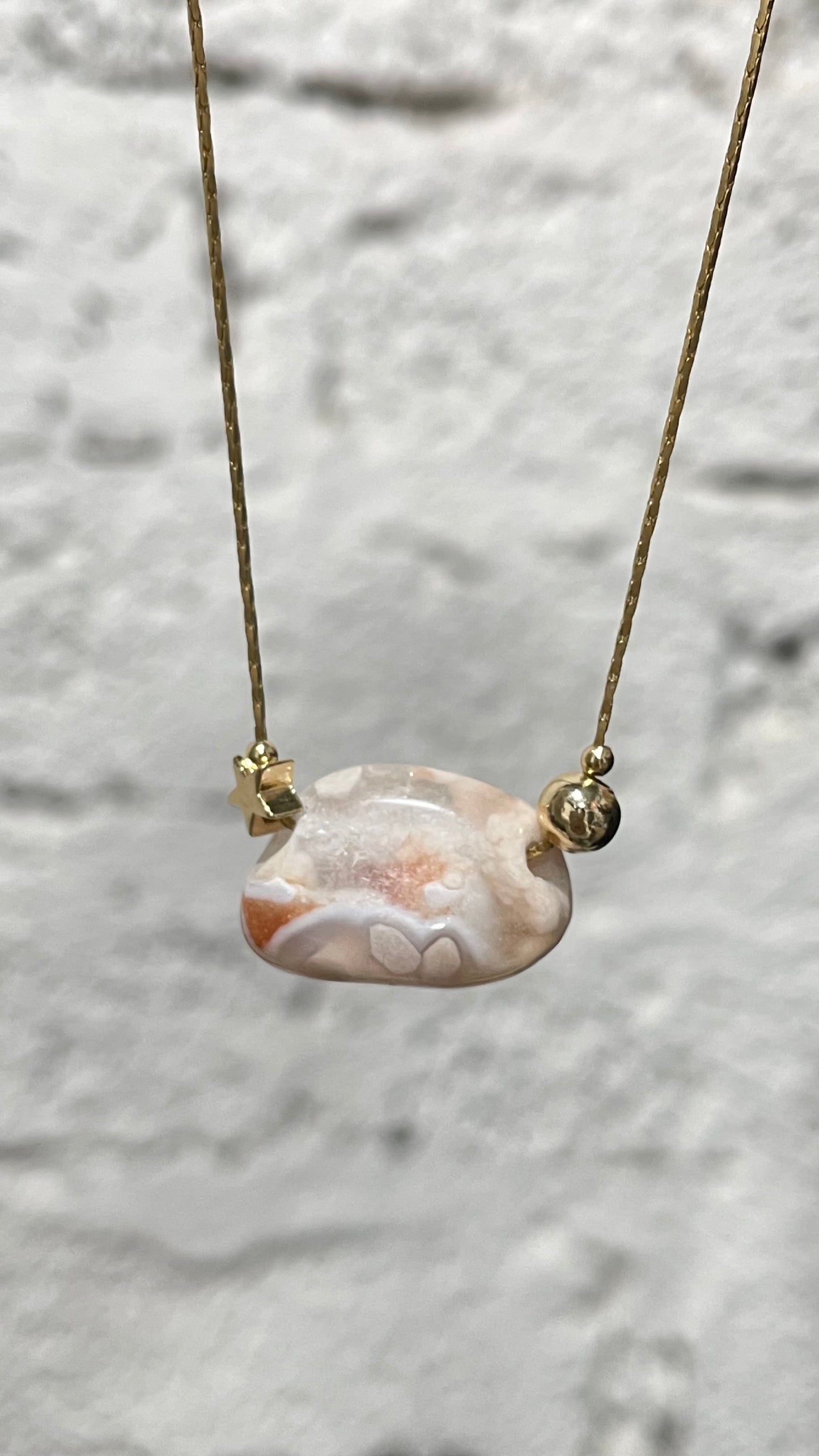 Collar Brillitos de Universo - Mineral y Estrella✨