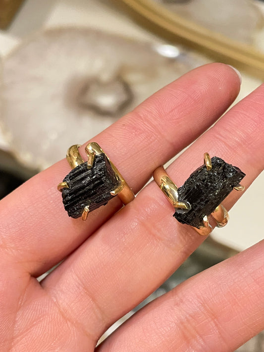 Anillo Turmalina Garras Dorado