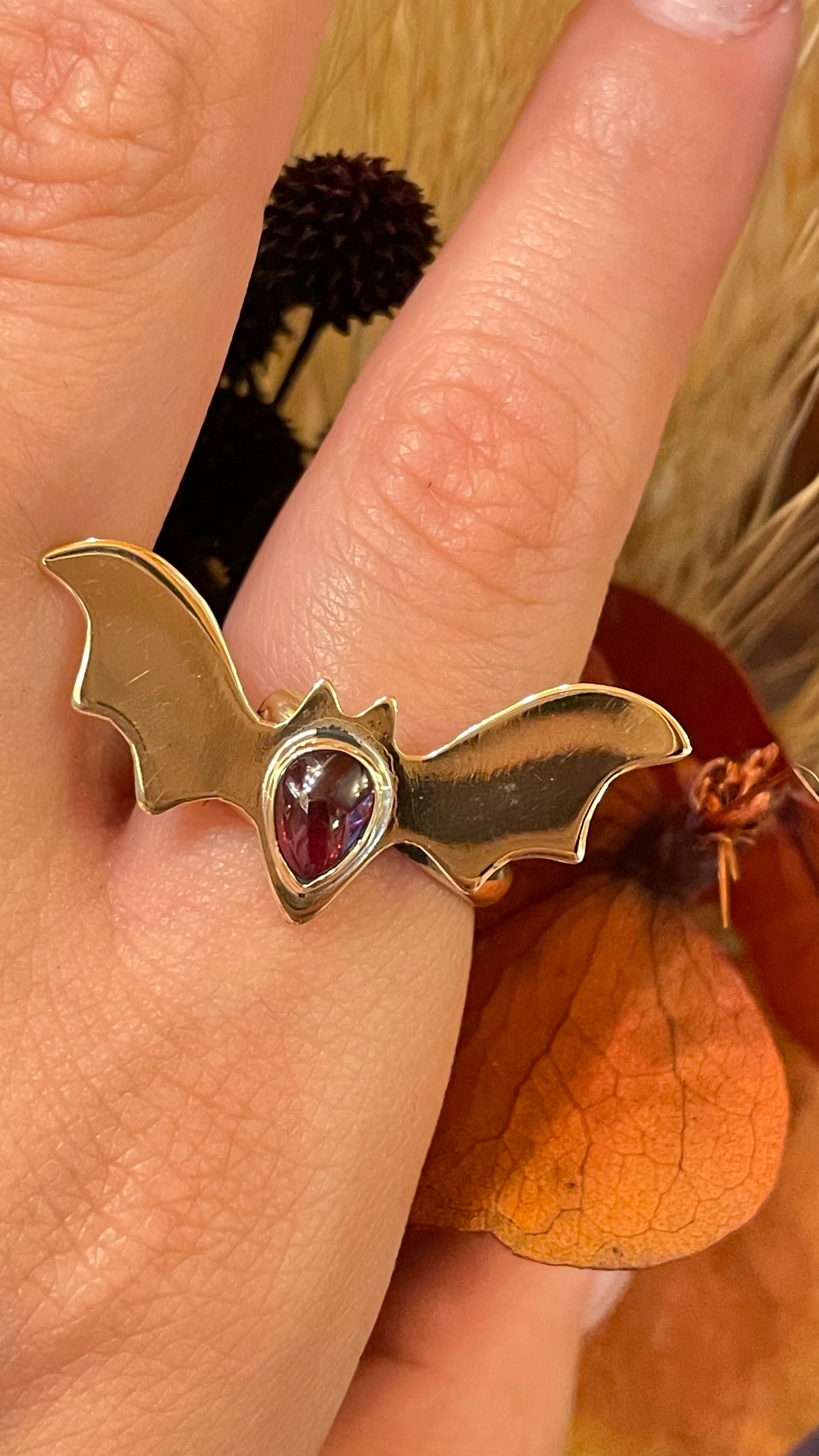 ✨🦇♥️ BAT SEASON  GRANATE ♥️🦇✨ Edición 2025