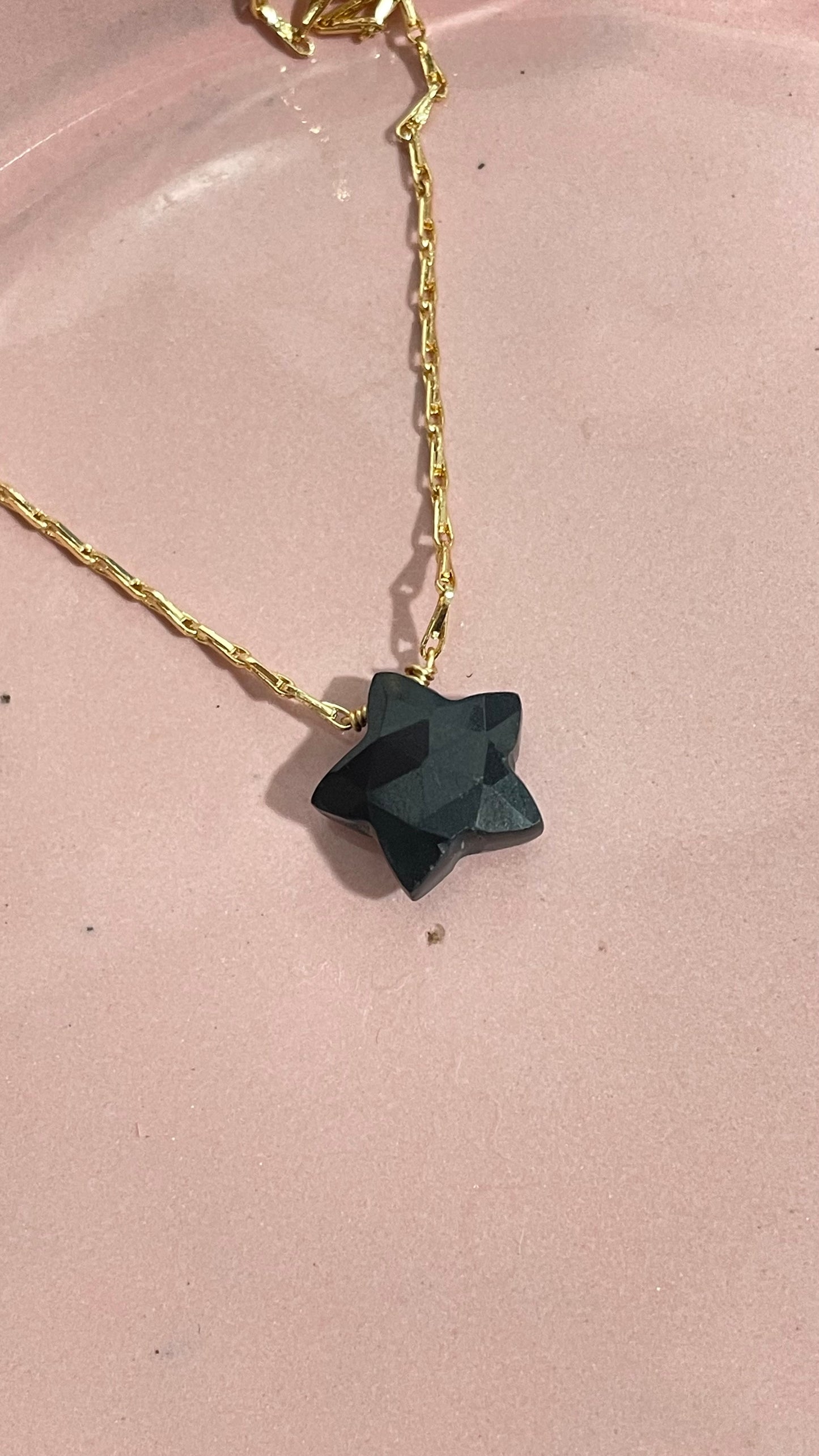 Collar Estrella de Obsidiana Facetada -Temporada de Brujas-
