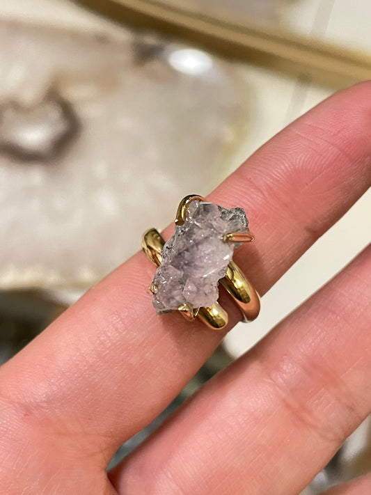 Anillo Drusa de Amatista Garras Dorado