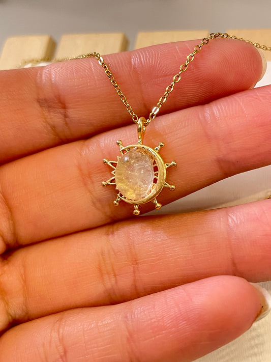 Collar Eclipse de Cuarzo Rosa
