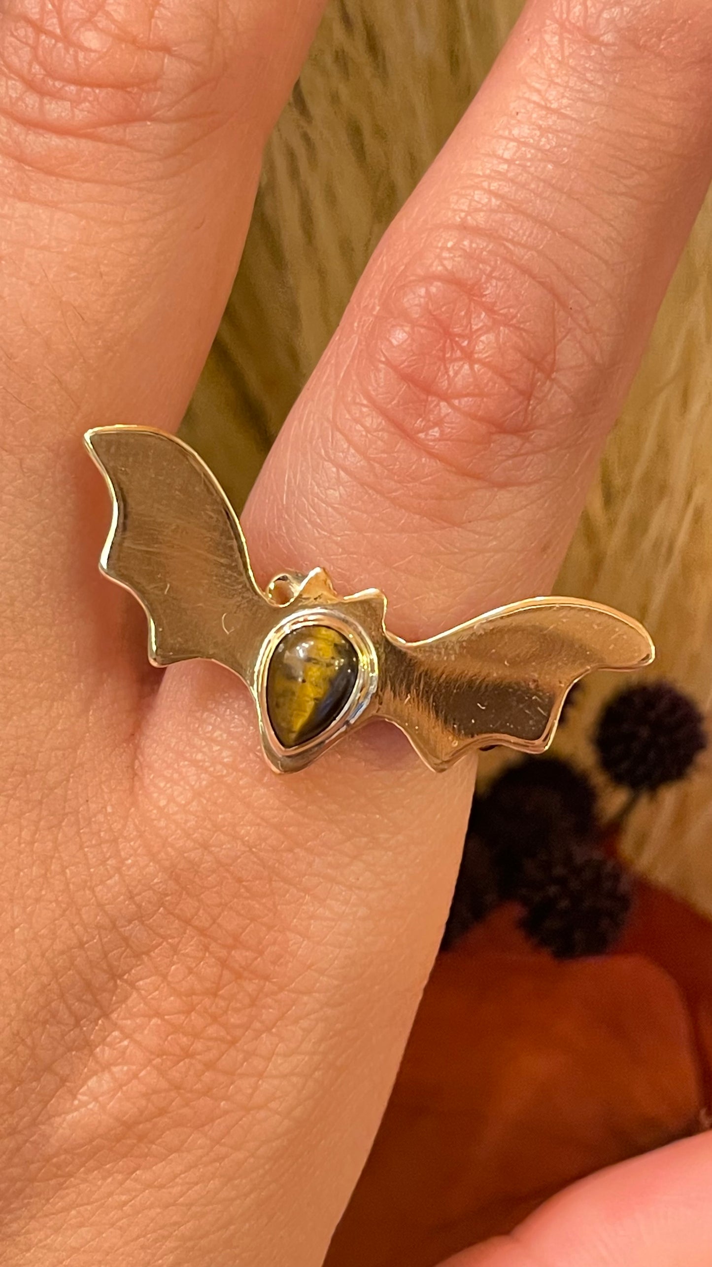 ✨🦇🤎 BAT SEASON OJO DE TIGRE 🤎🦇✨ Edición 2025