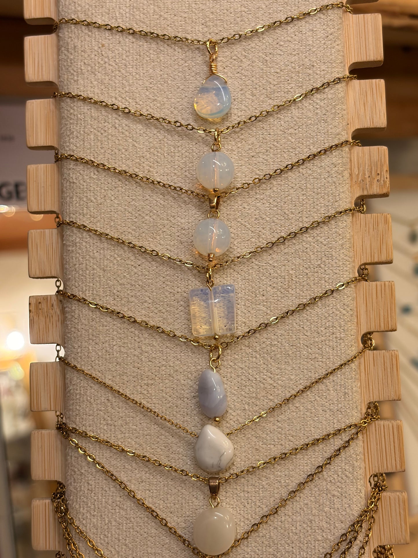 Stock de $100 pesitos•Collar Mineral Sencillo Varios
