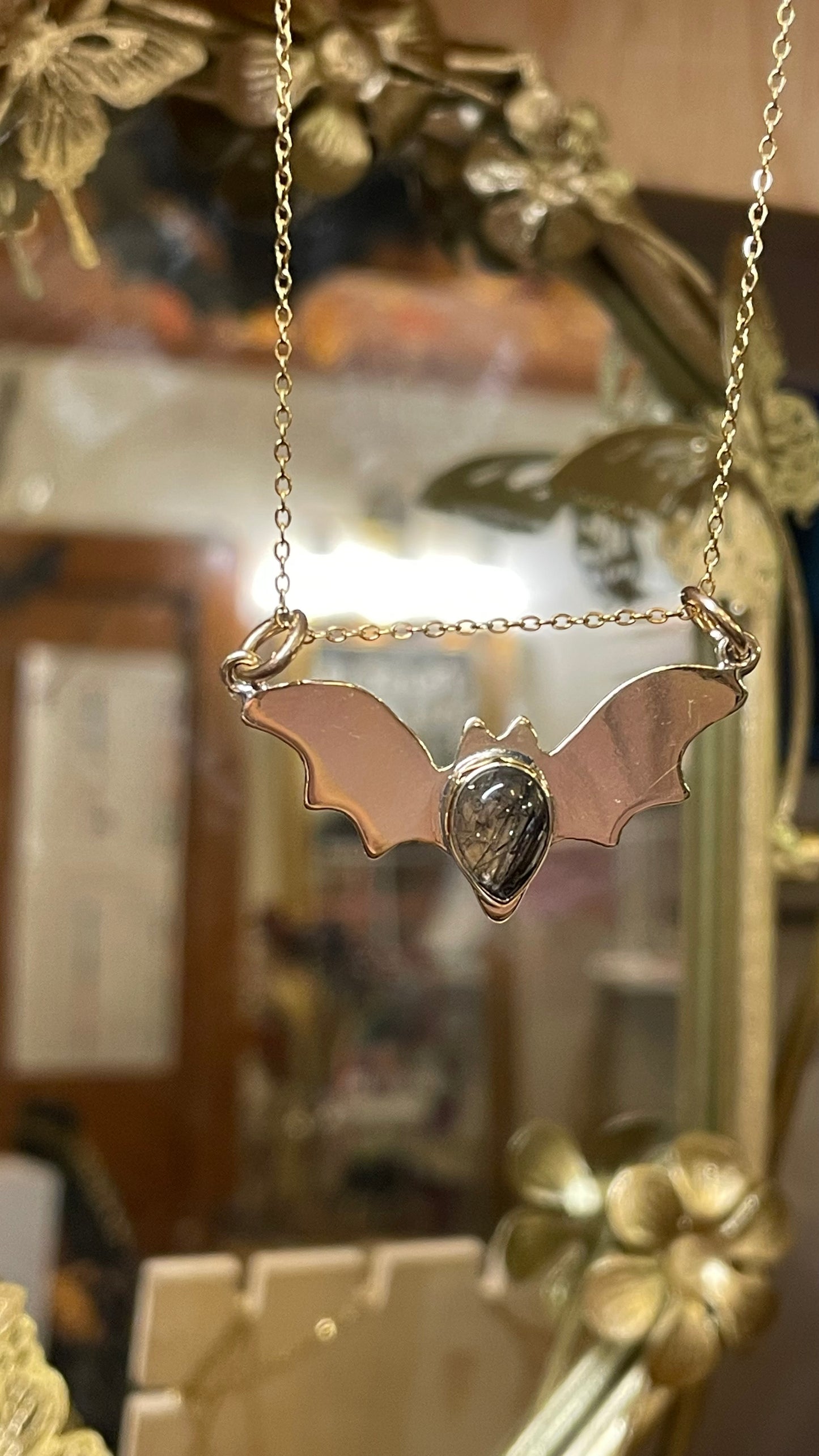 ✨🦇BAT SEASON CUARZO TURMALINADO🦇✨ Edición 2025