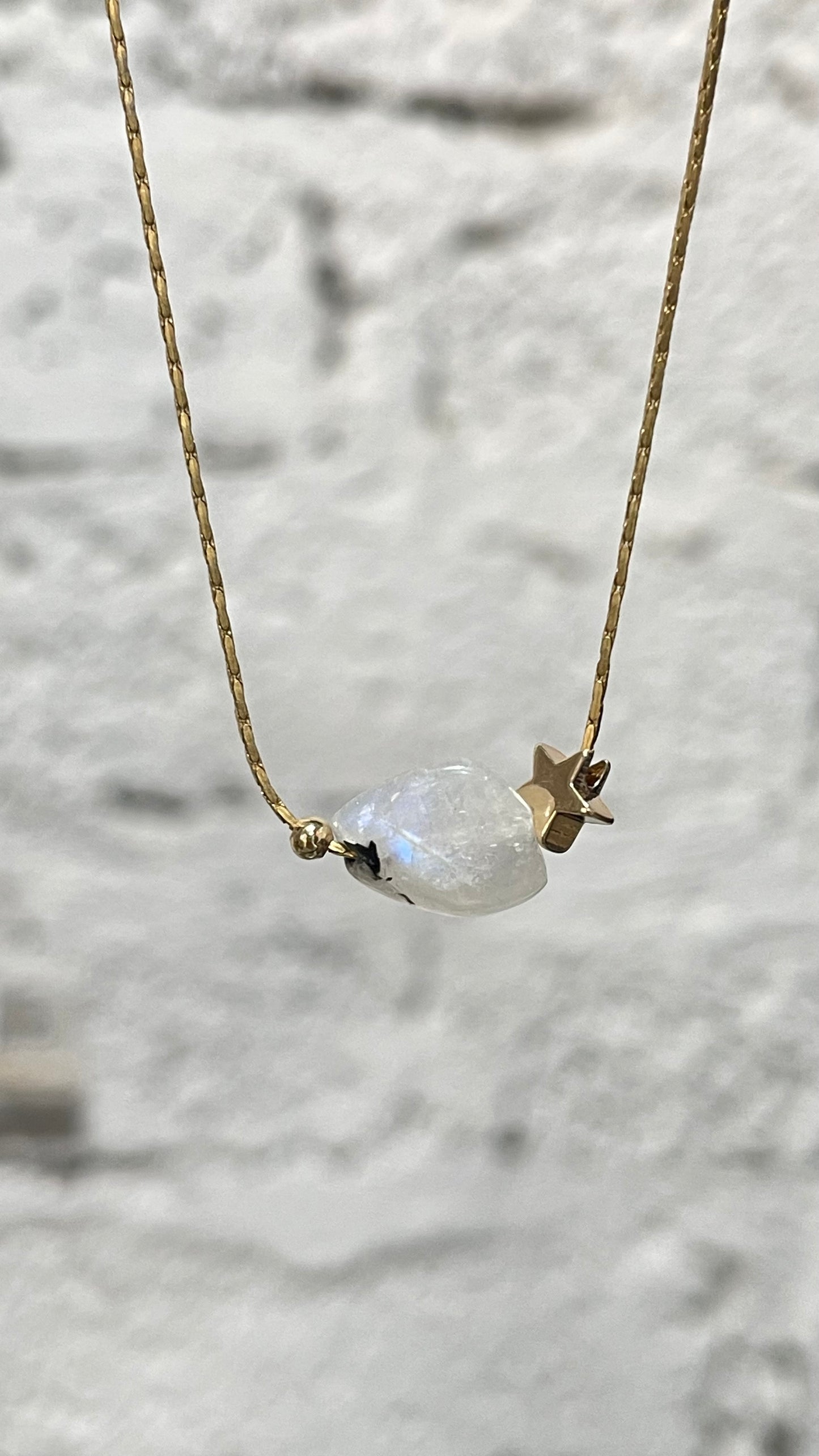 Collar Brillitos de Universo - Mineral y Estrella✨
