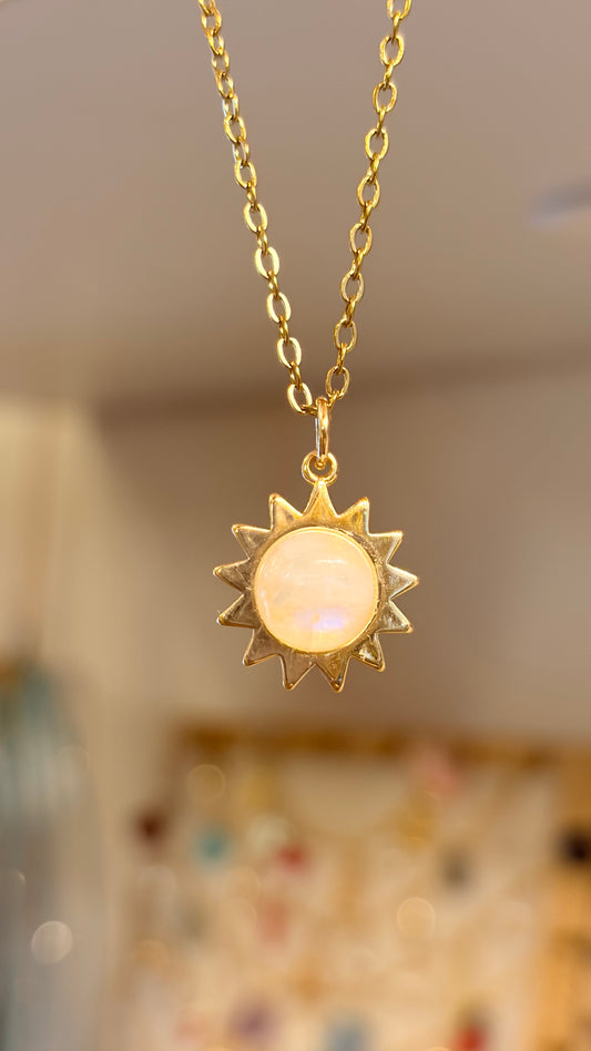 Collar Sol de Cuarzo